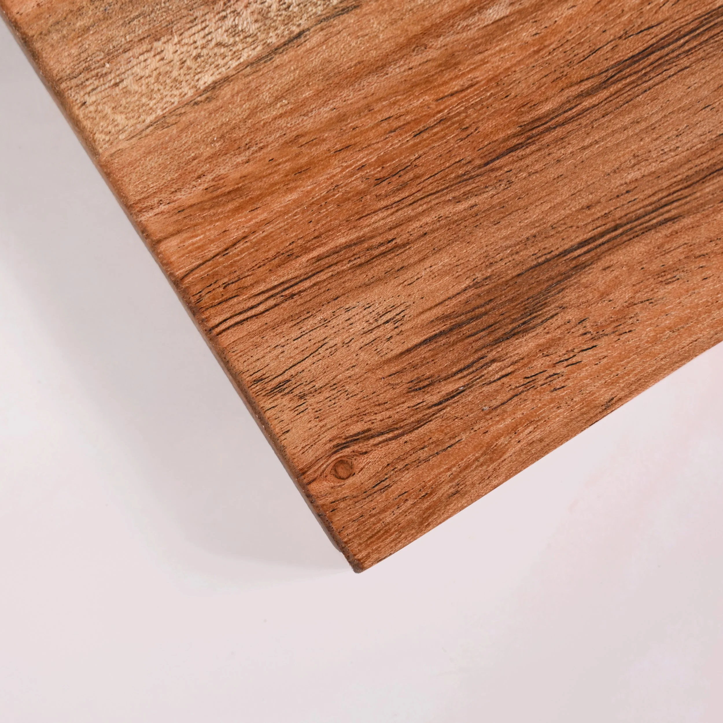 Leaf Handle Acacia Serving And Chopping Board 42x8cm - Image 6