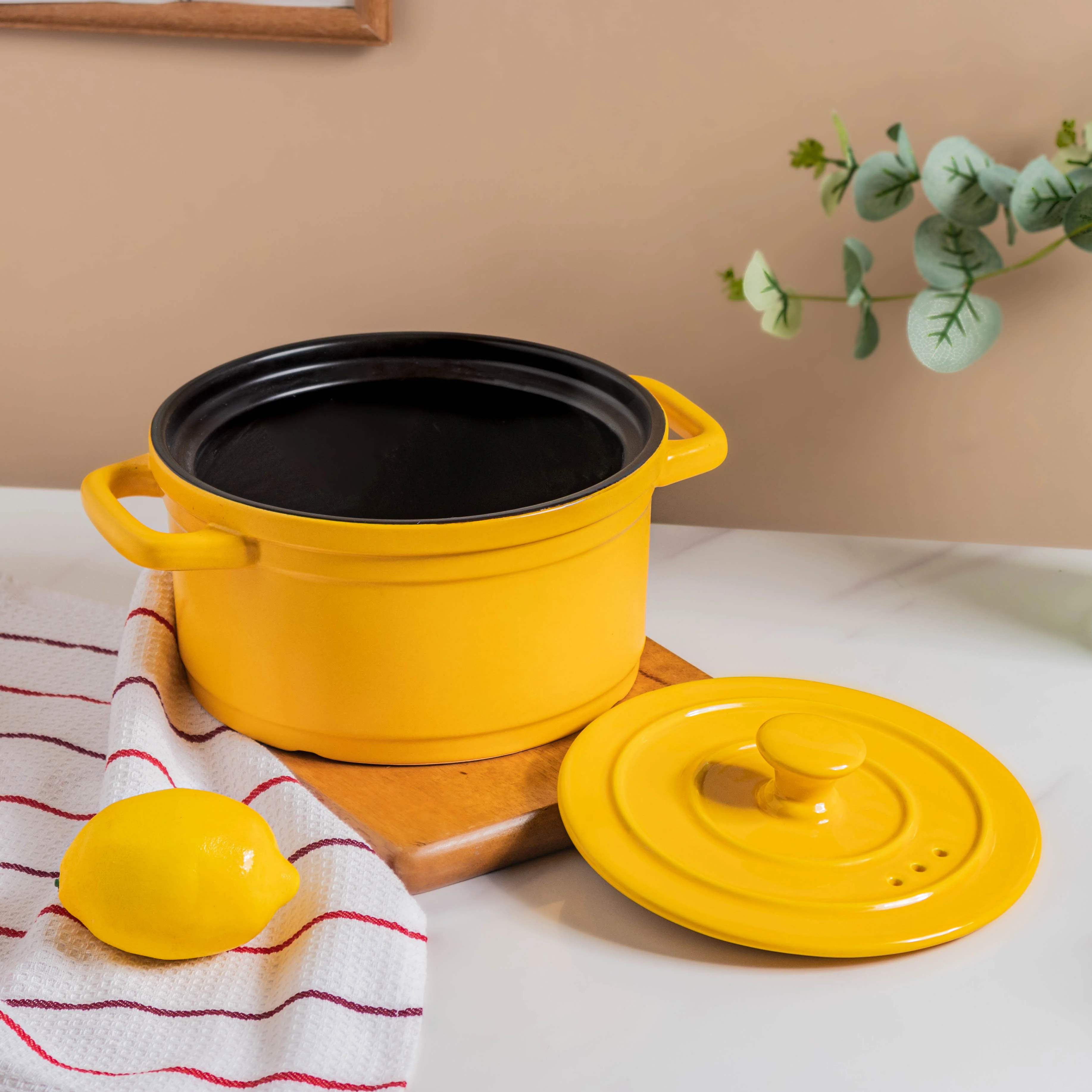 Deep Cooking Pot With Lid - Image 8