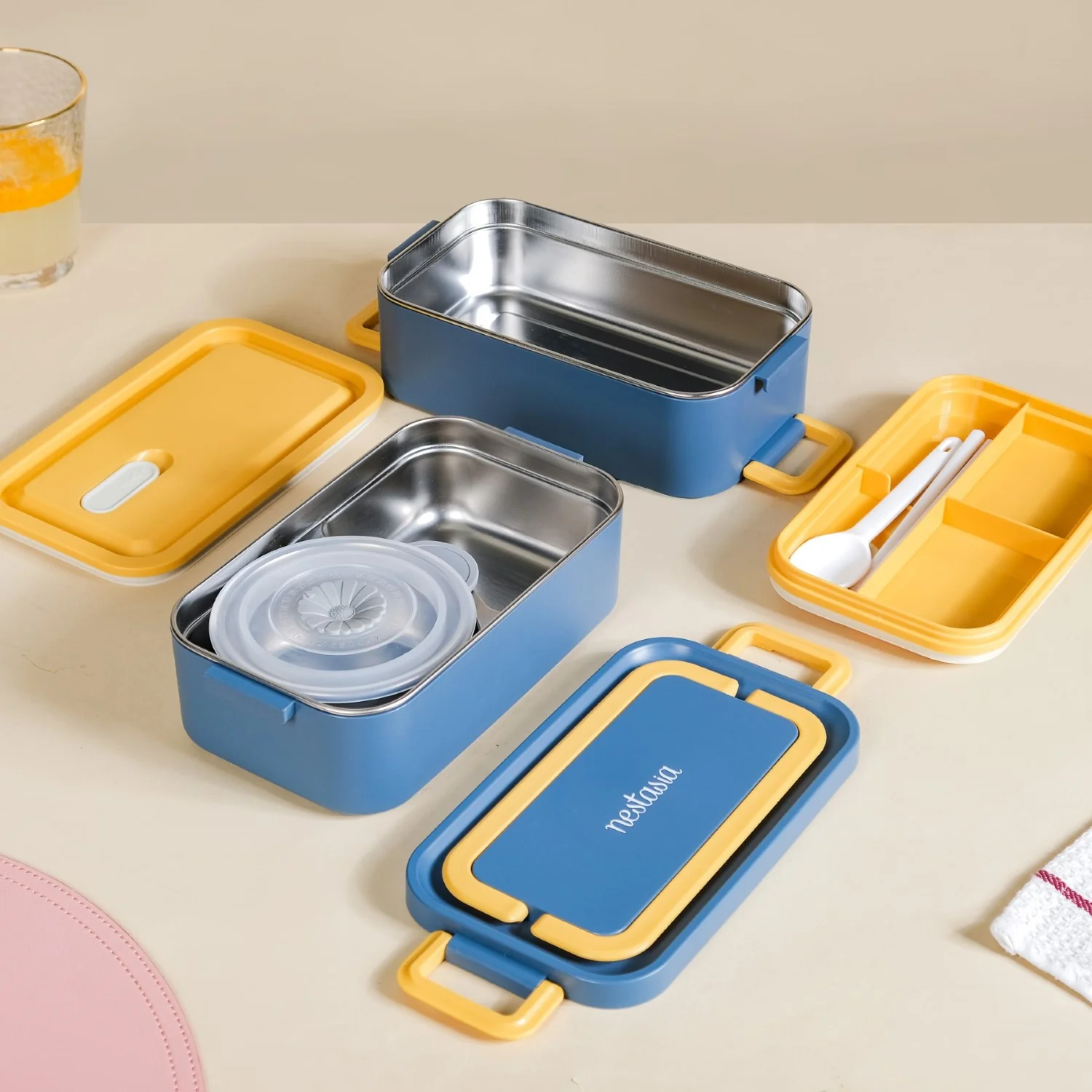 Airtight Multi Compartment Bento Lunch Box Teal 2000ml - Image 3