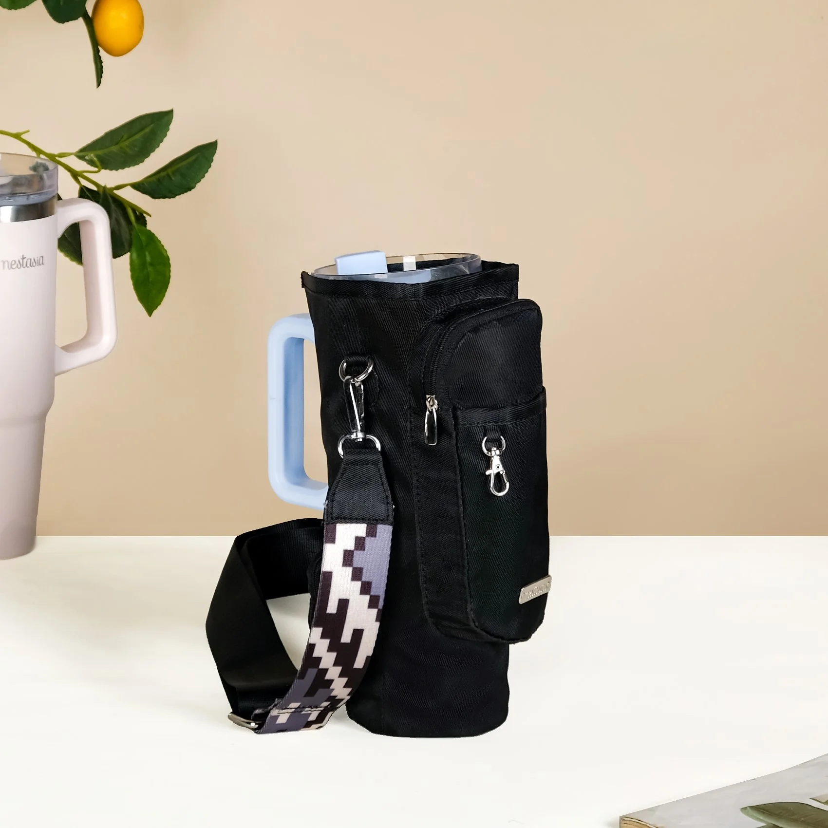 Aqua Cradle Water Bottle Holder Black - Image 3