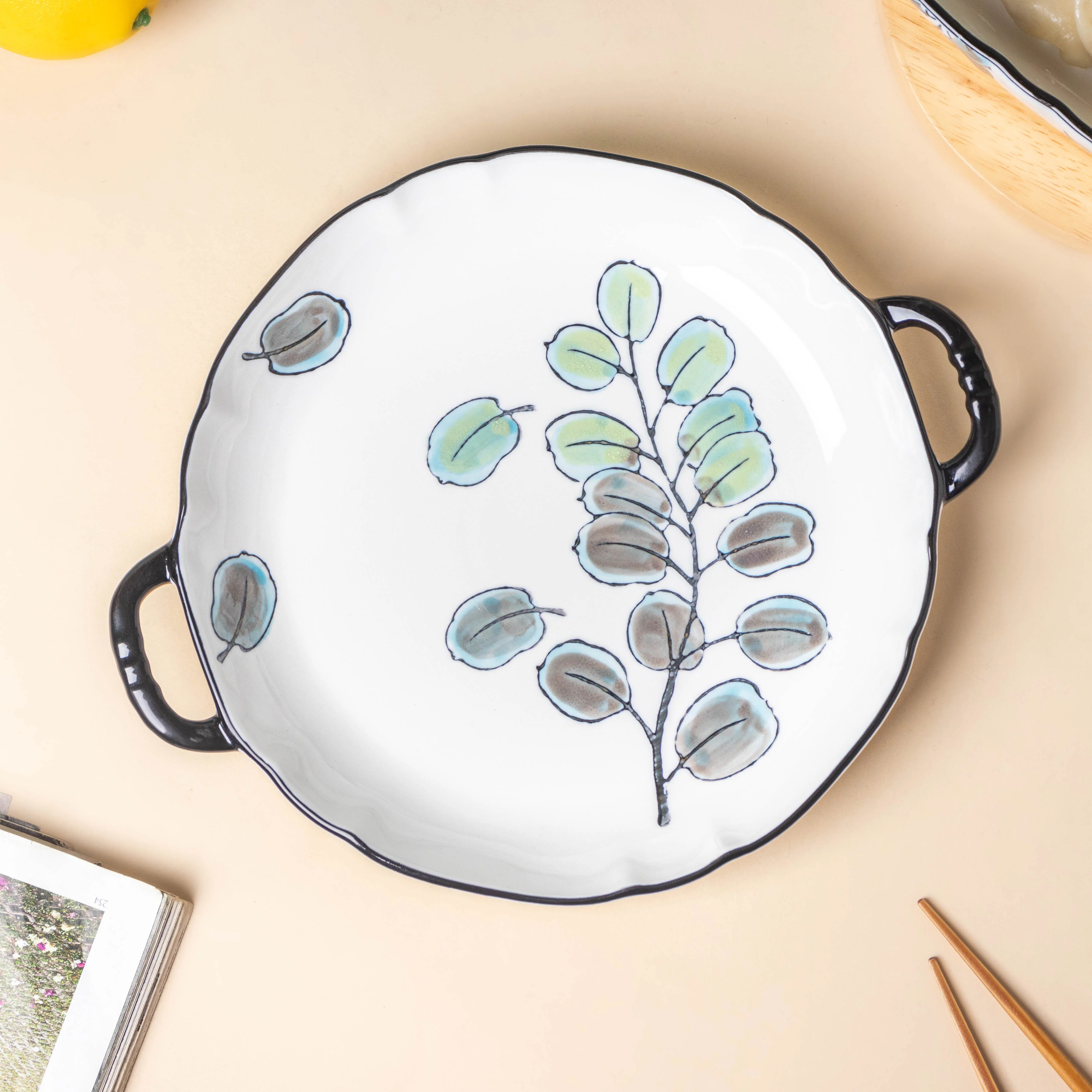 Aspen Leaves Plate With Handles 8.5 Inch - Image 3