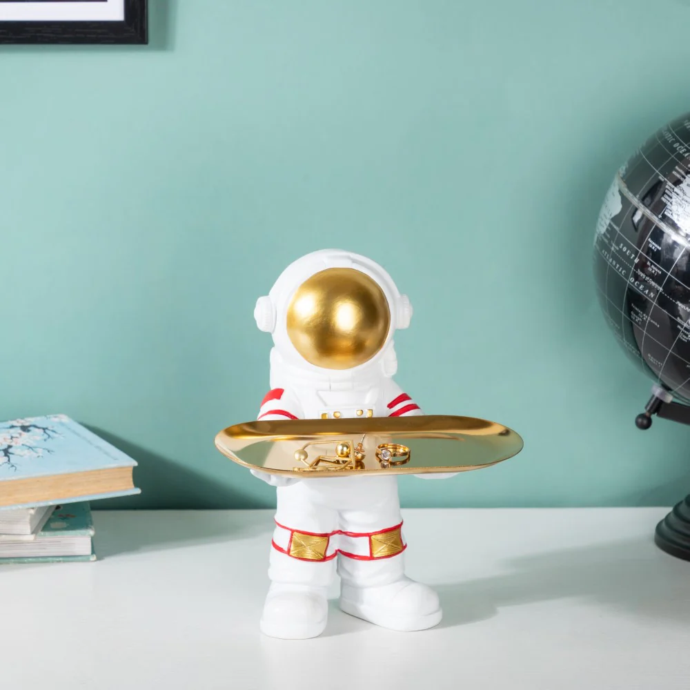 Astronaut Decor Showpiece With Trinket Tray 9 Inch - Image 6