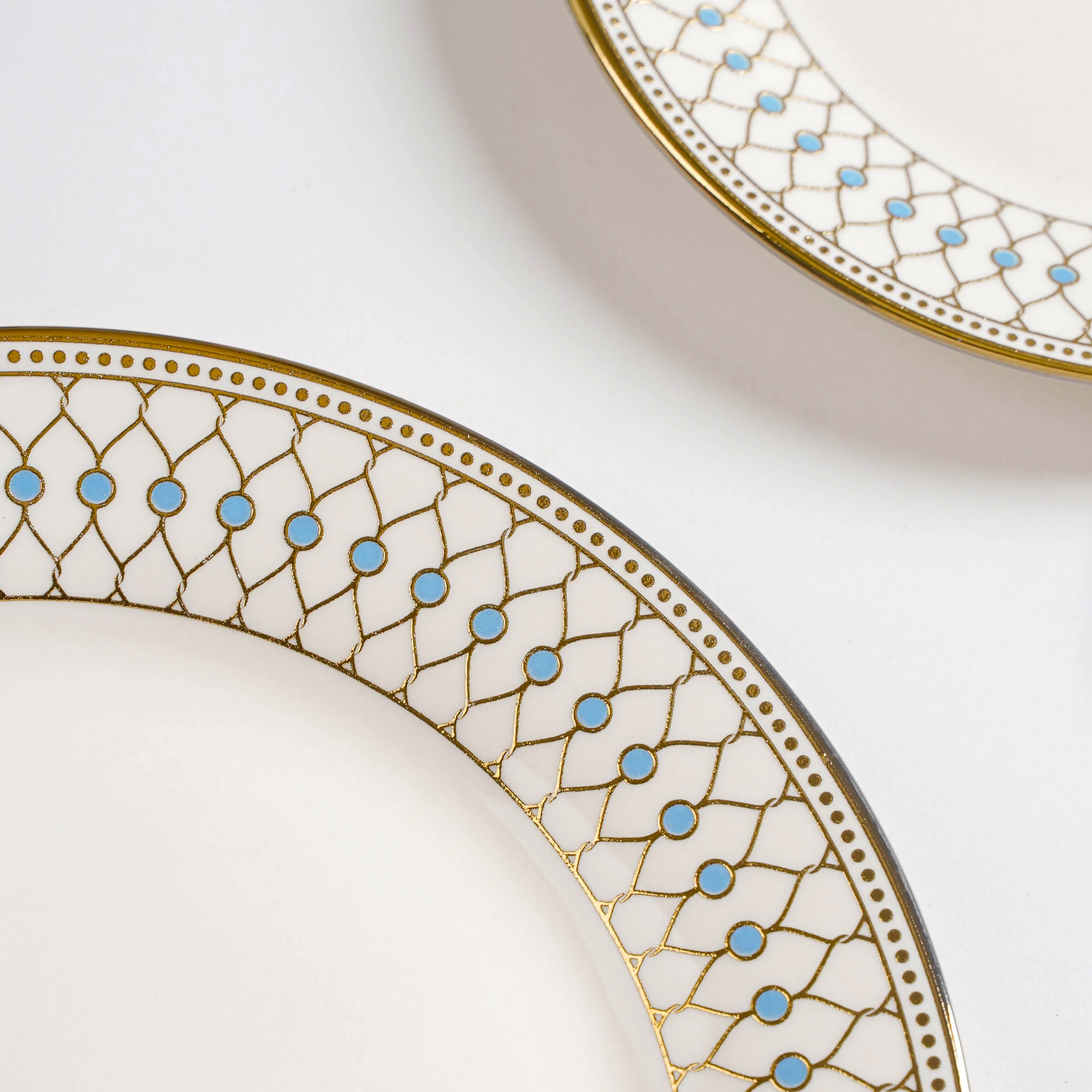 Aurelea Ceramic Dinner Plate - Image 4