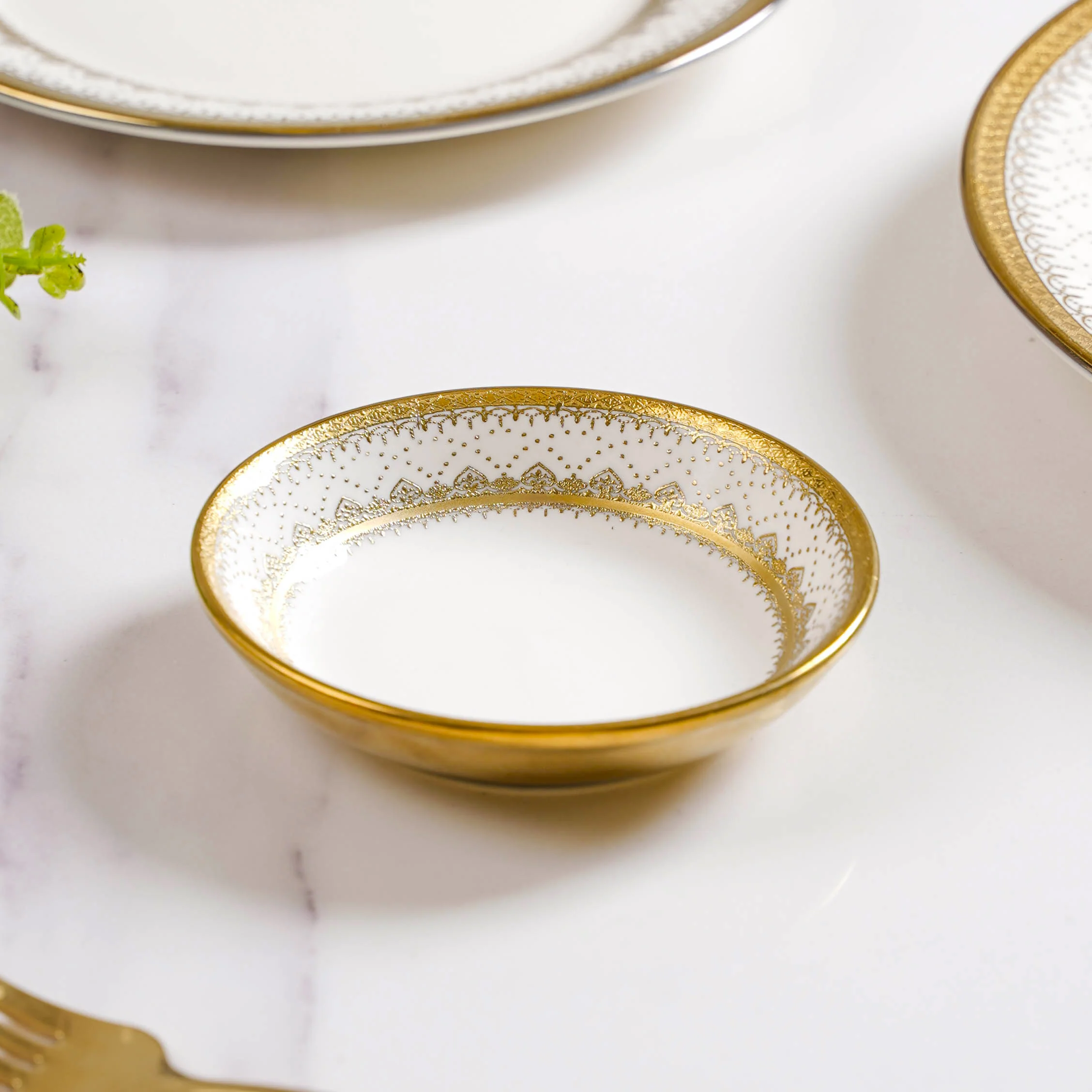 Aurelea Festive Dessert Plate - Image 8