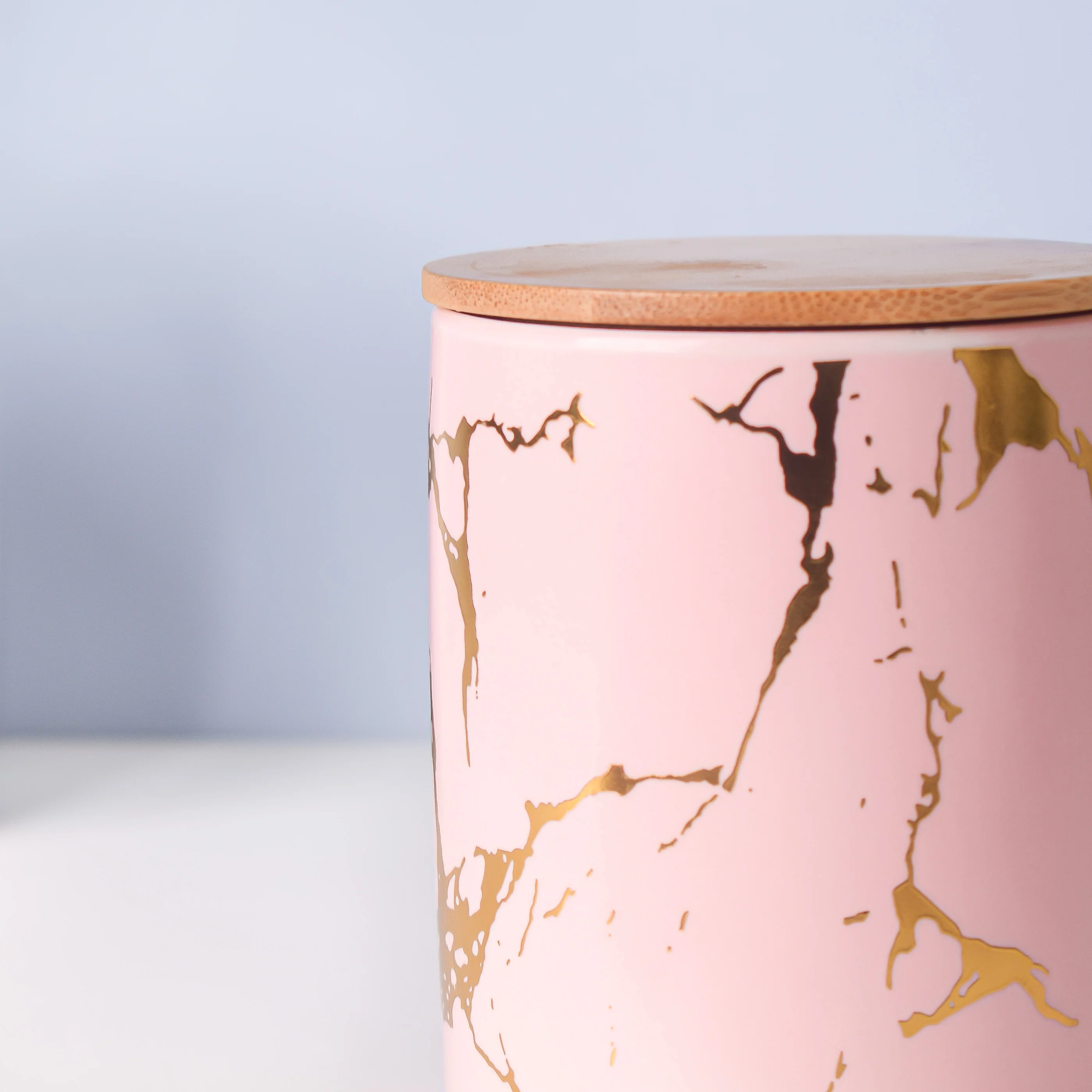 Auric Marble Pink Jar with Lid - Image 4