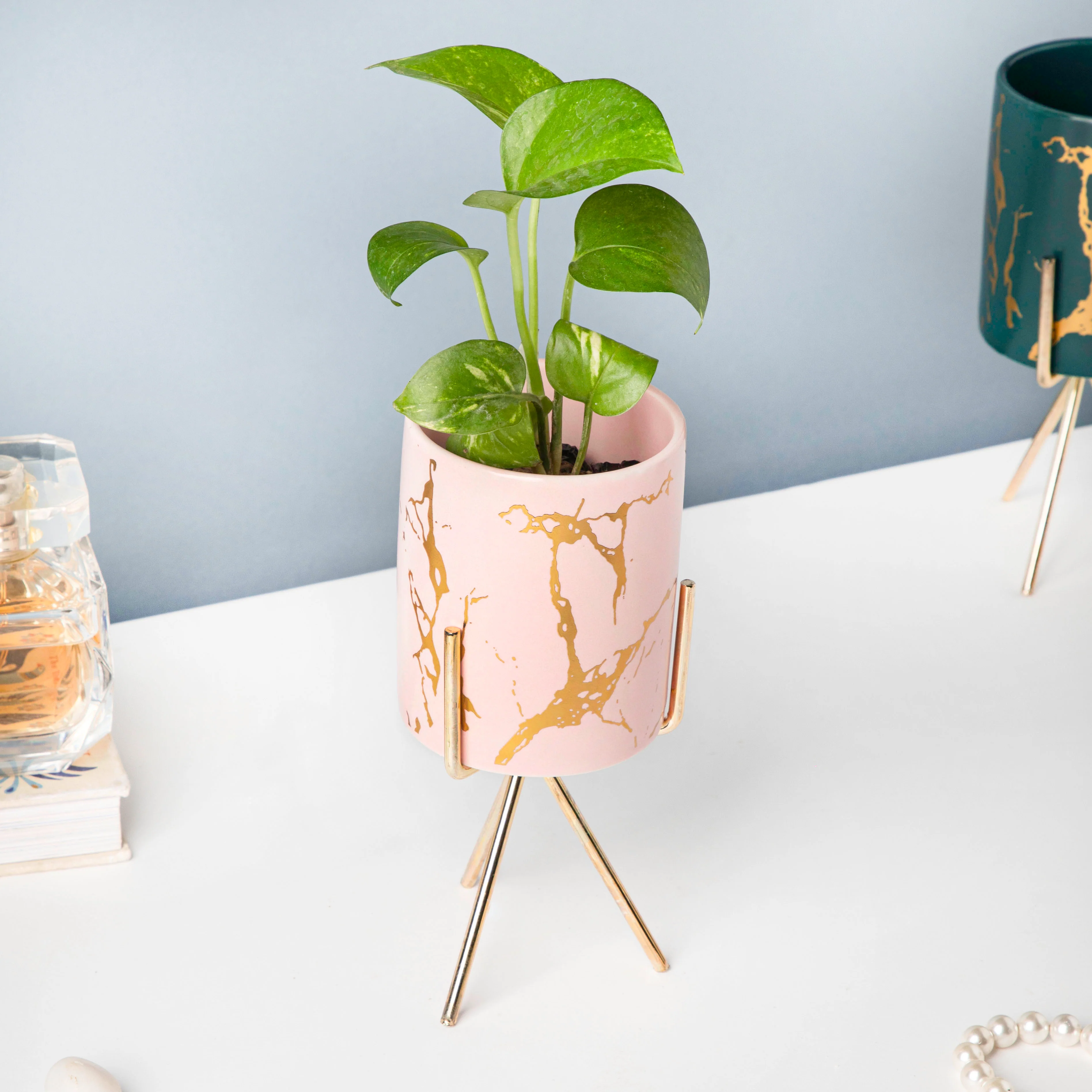 Auric Marble Pink Planter with Stand Large - Image 4