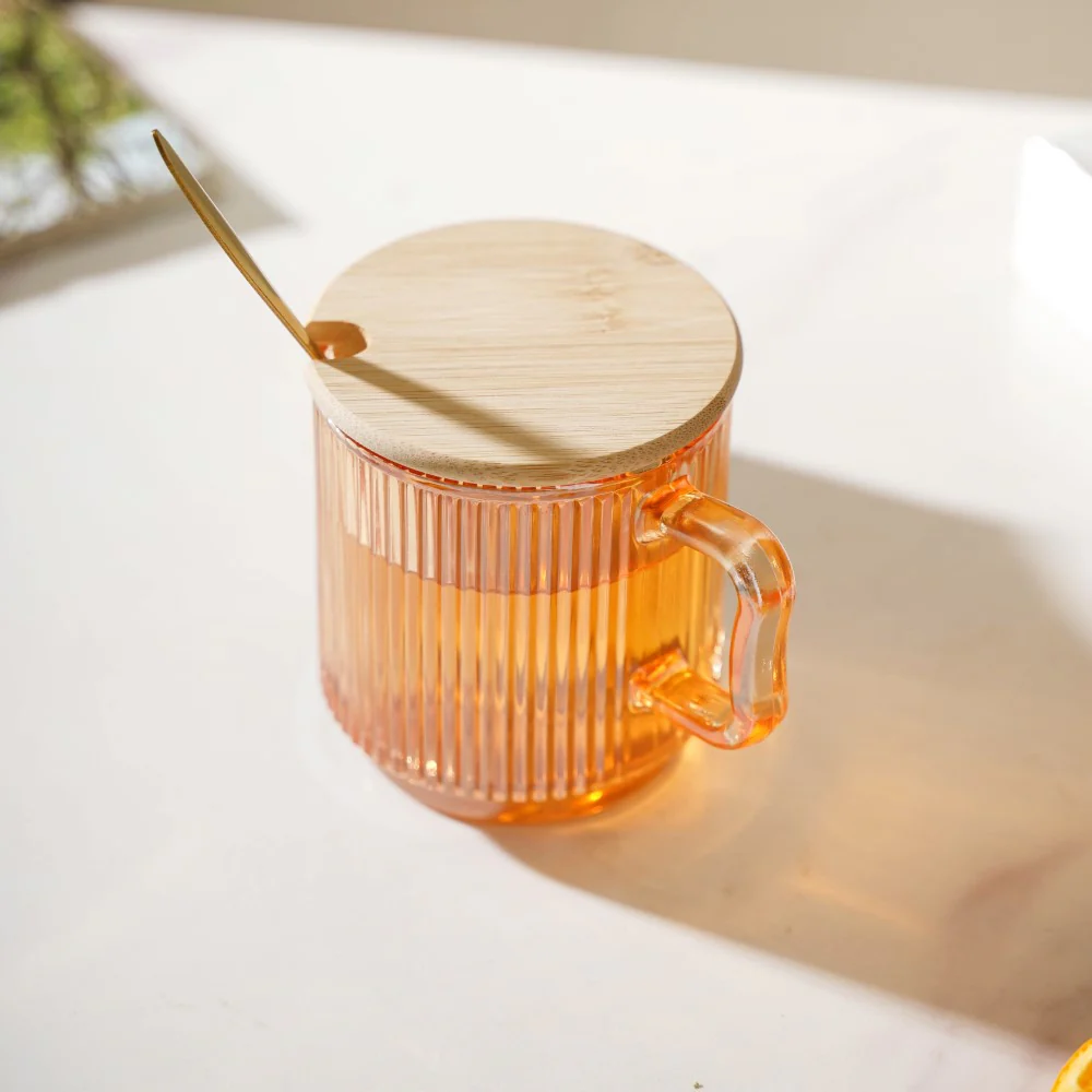 Aurora Ribbed Amber Glass Mug With Lid And Spoon Set Of 2 350 ml - Image 5
