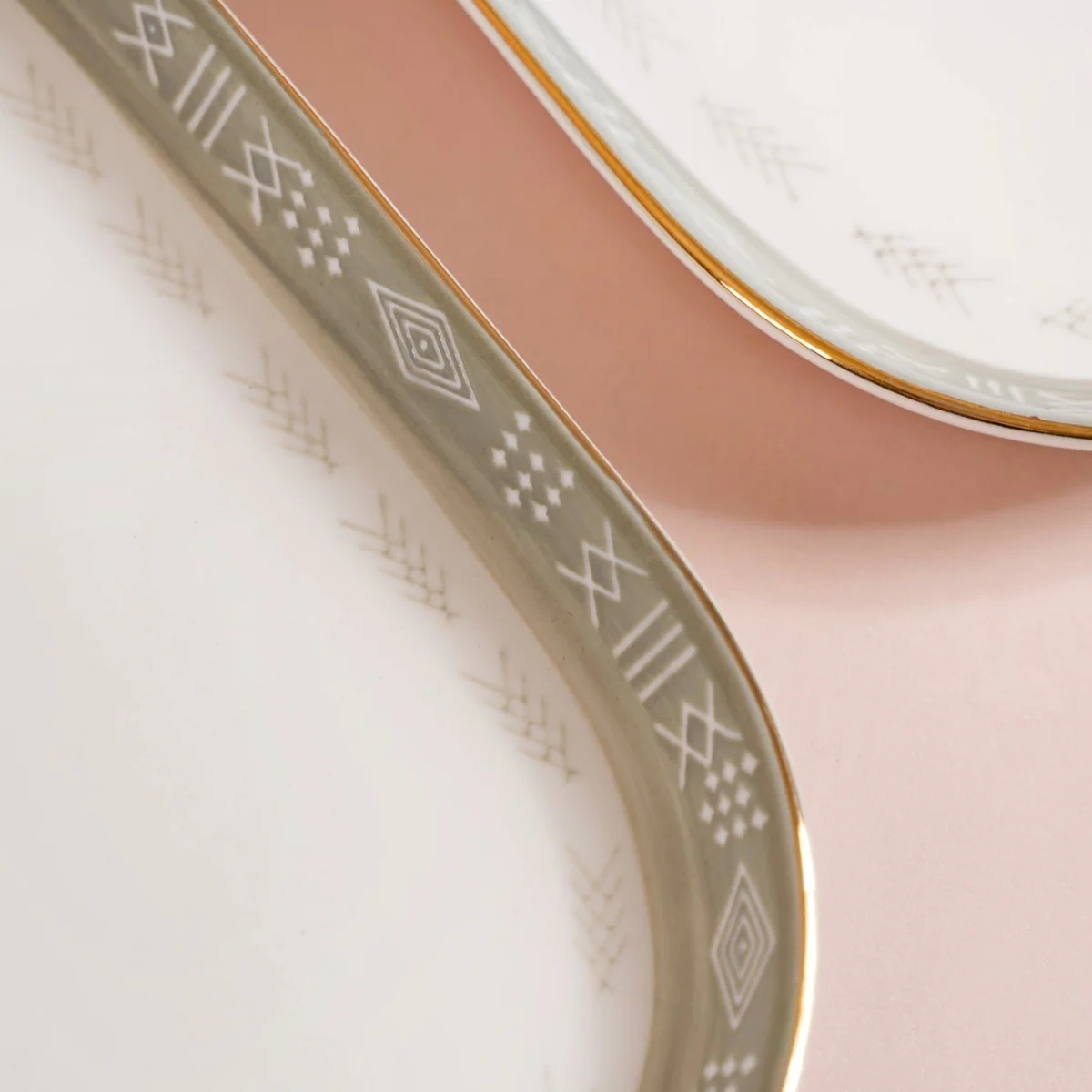 Azo Grey Set Of 2 Serving Platters 12 Inch - Image 6