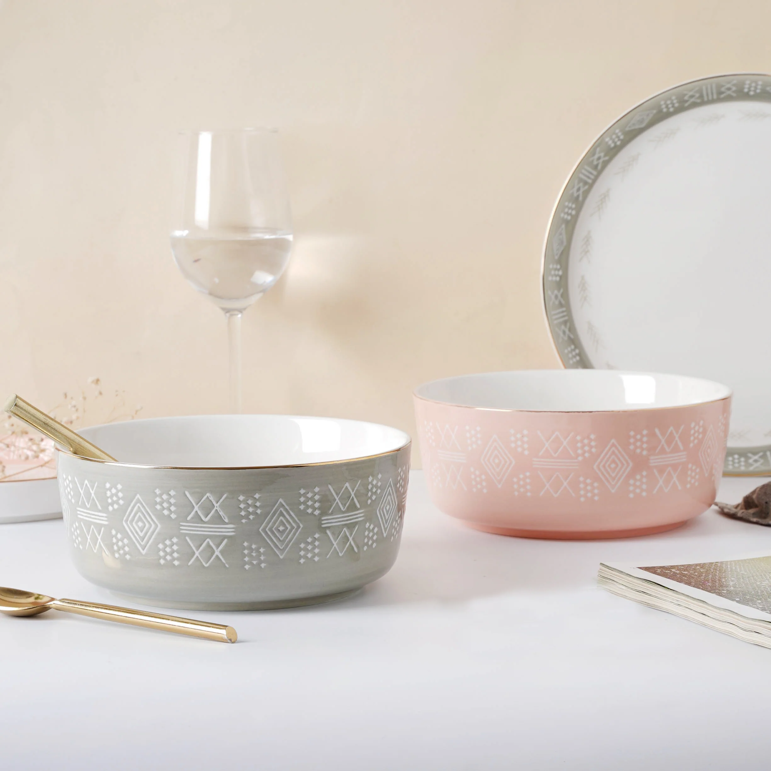 Azo Serving Bowl Grey - Image 4