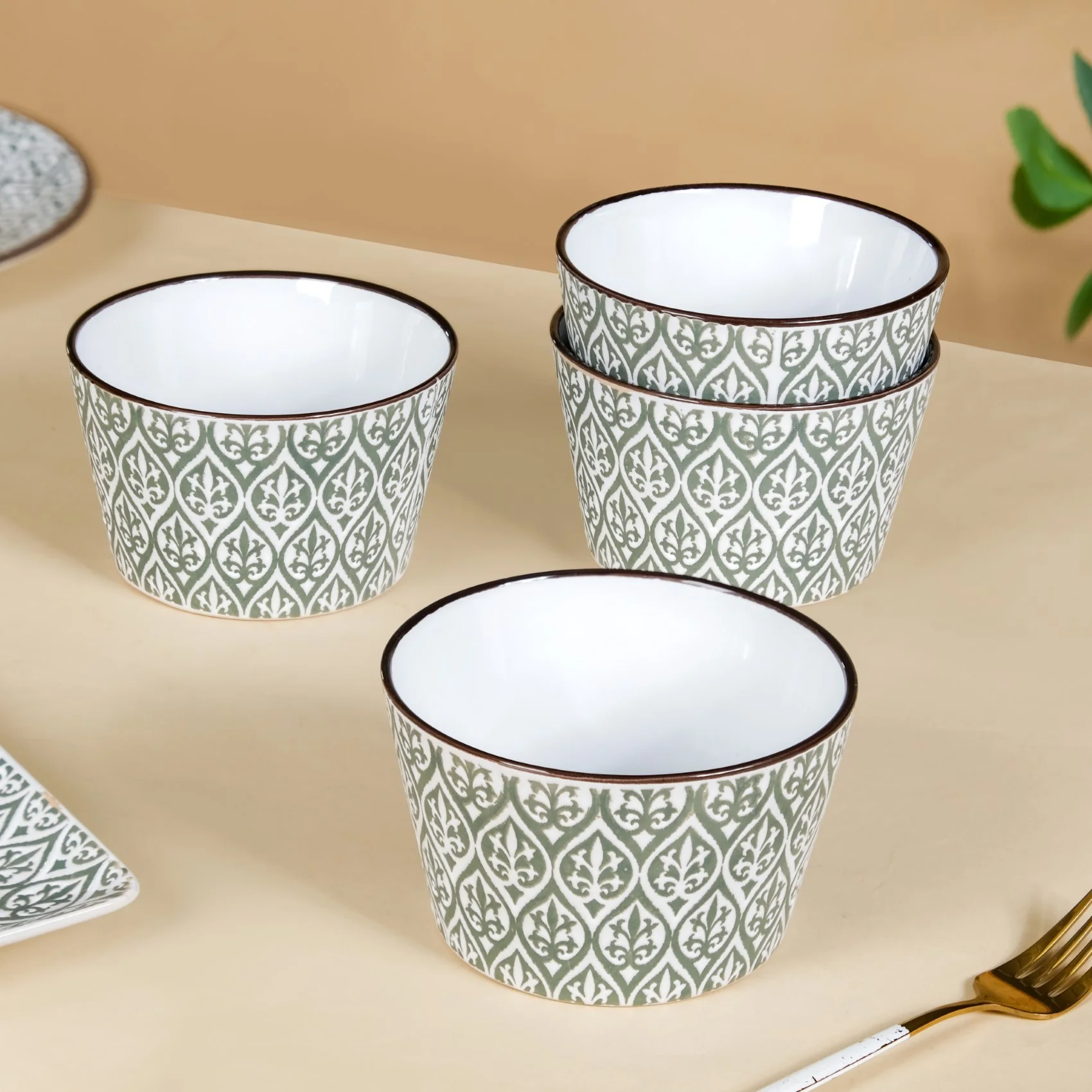 Baroque Set Of 4 Ceramic Serving Bowl Sage 650ml - Image 2