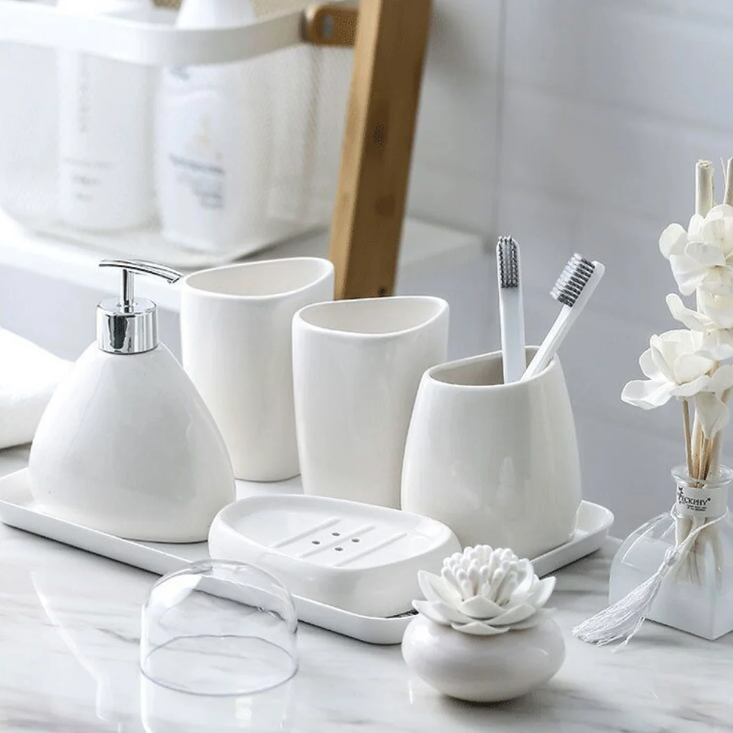 Bathroom Essentials Set - Image 9