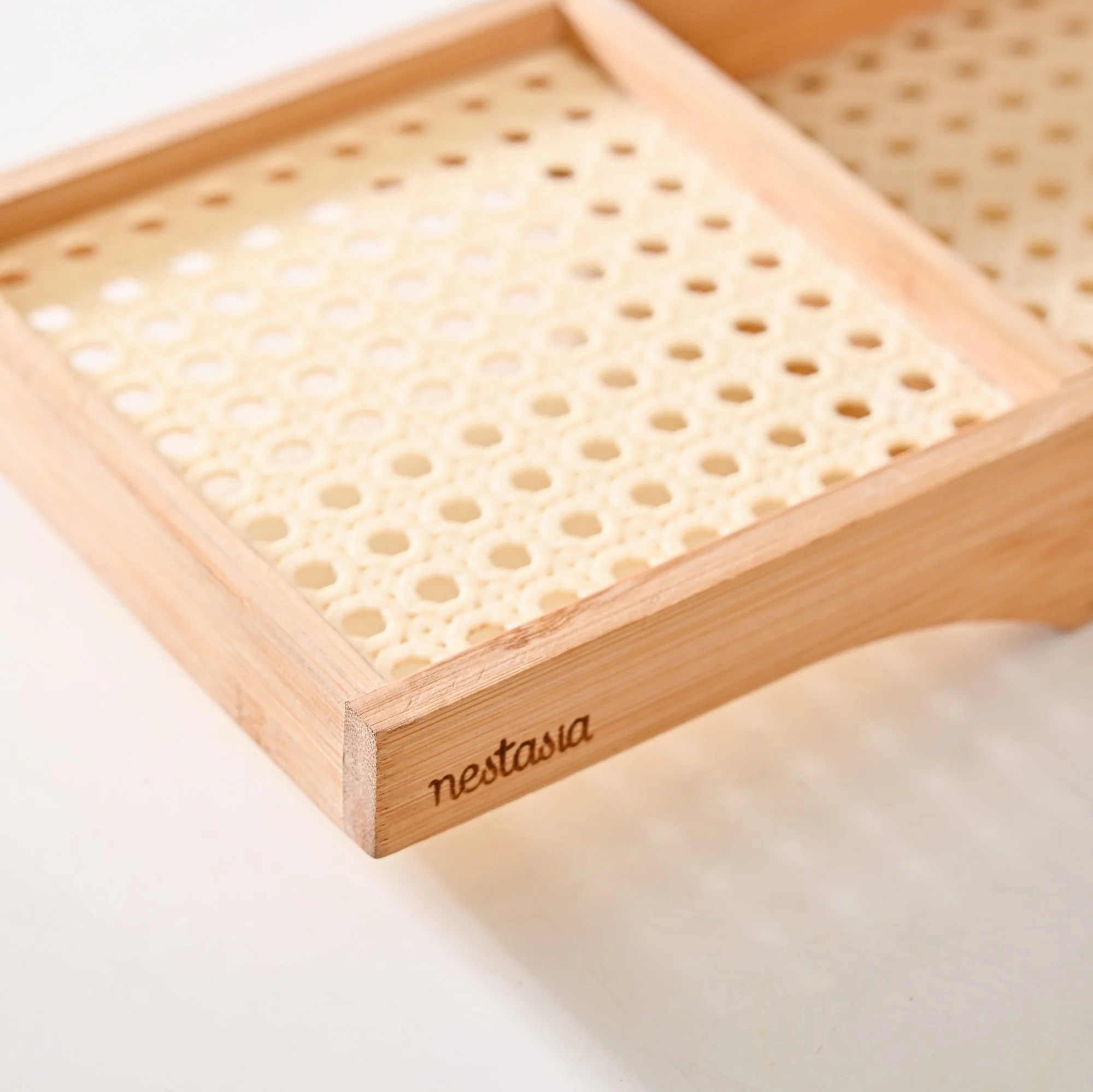 Bathtub Tray With Waterproof Mesh - Image 8