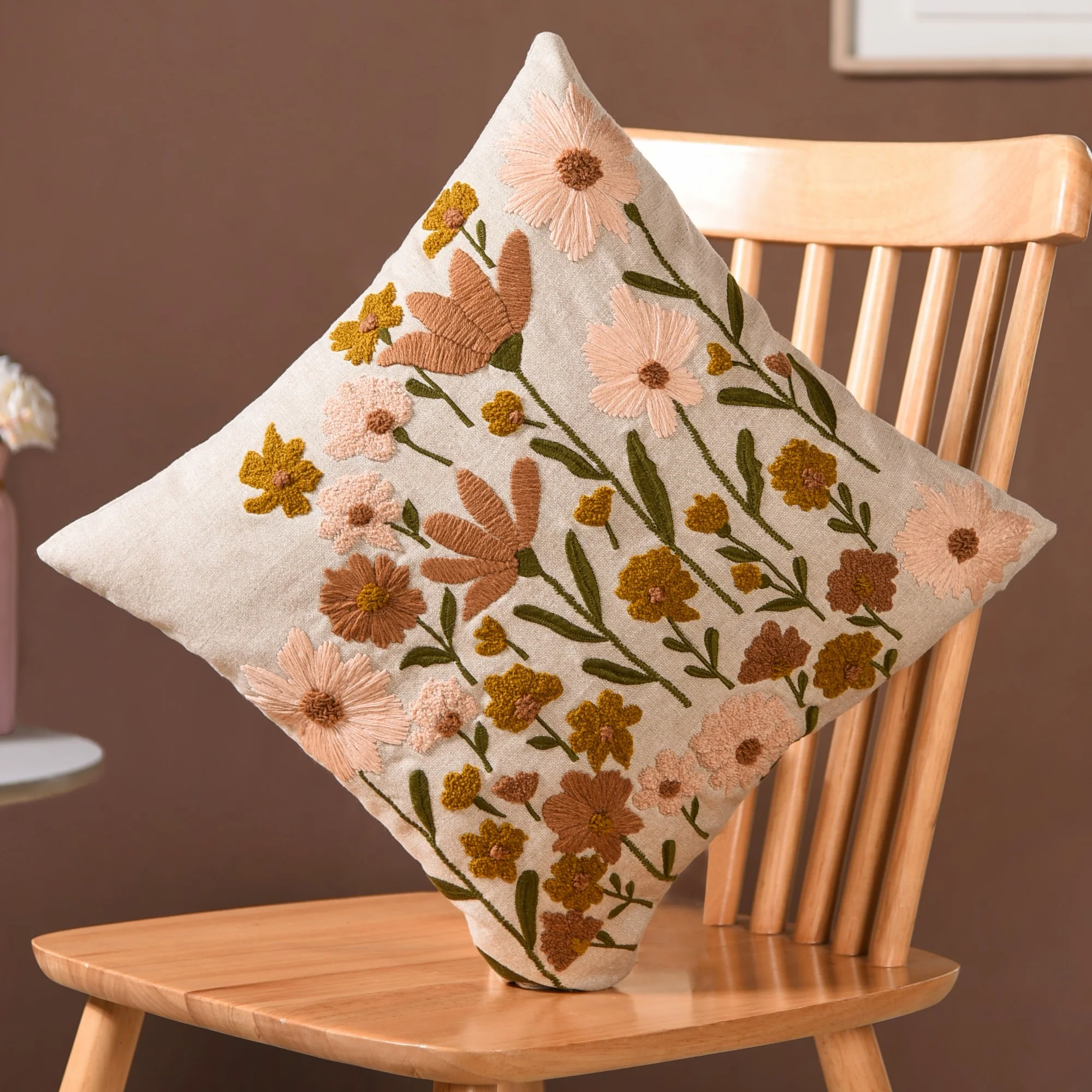 Beige Chambray Floral Couch Cushion Cover 40x40cm - Image 2
