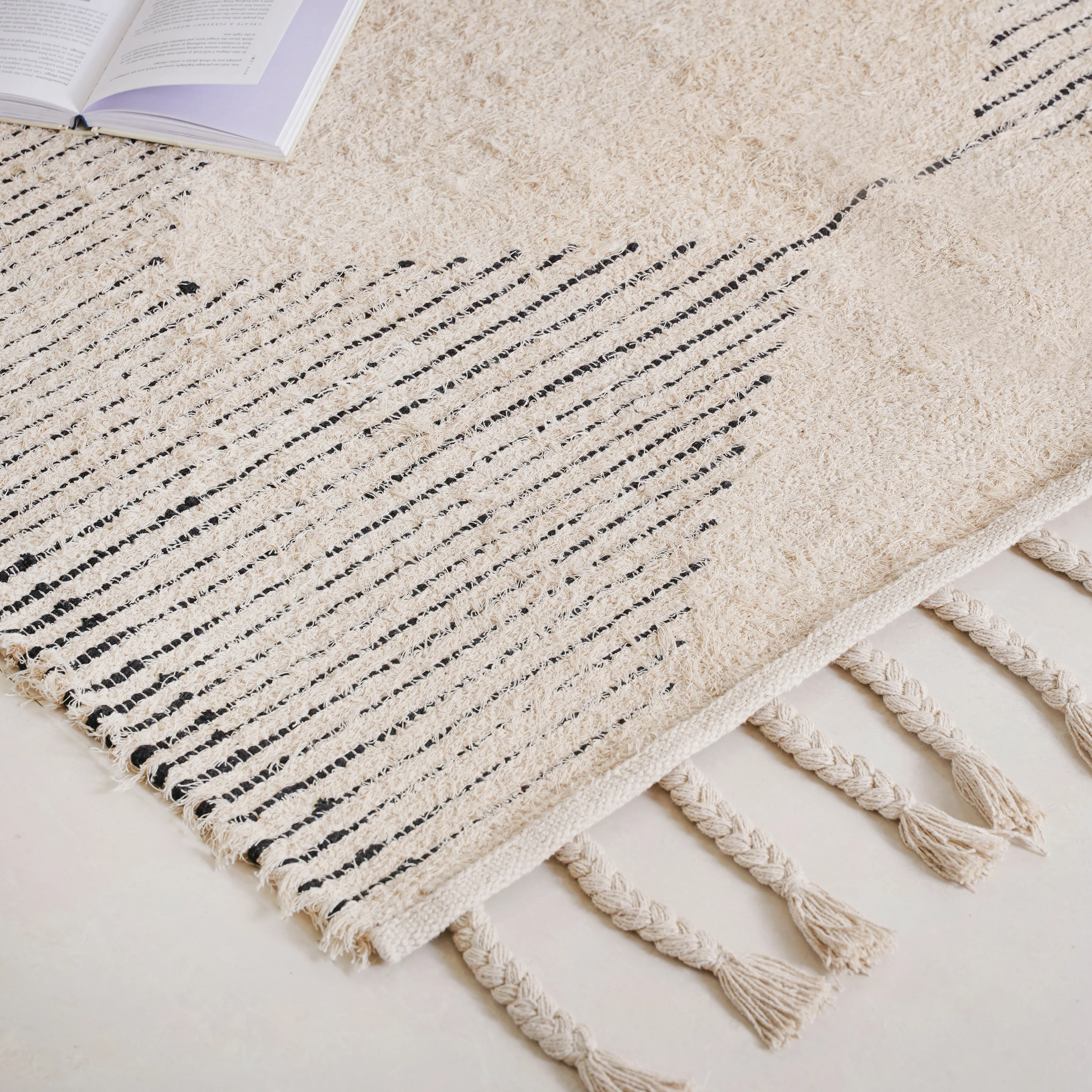 Beige Rug for Living Room - Image 4