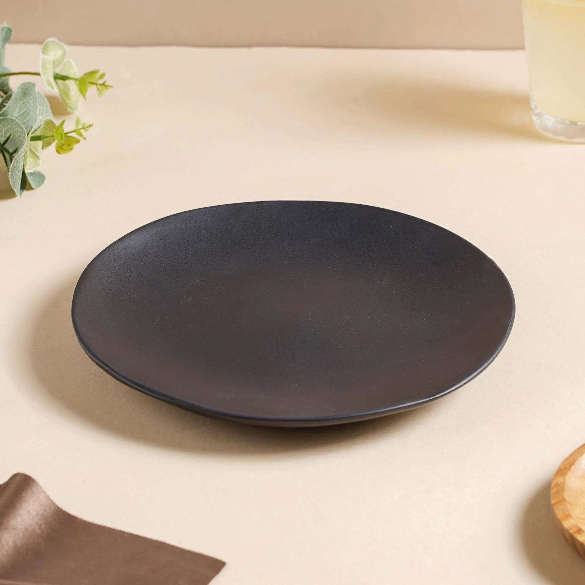 Bellinor Black Matte Snack Plate 8 Inch - Image 5