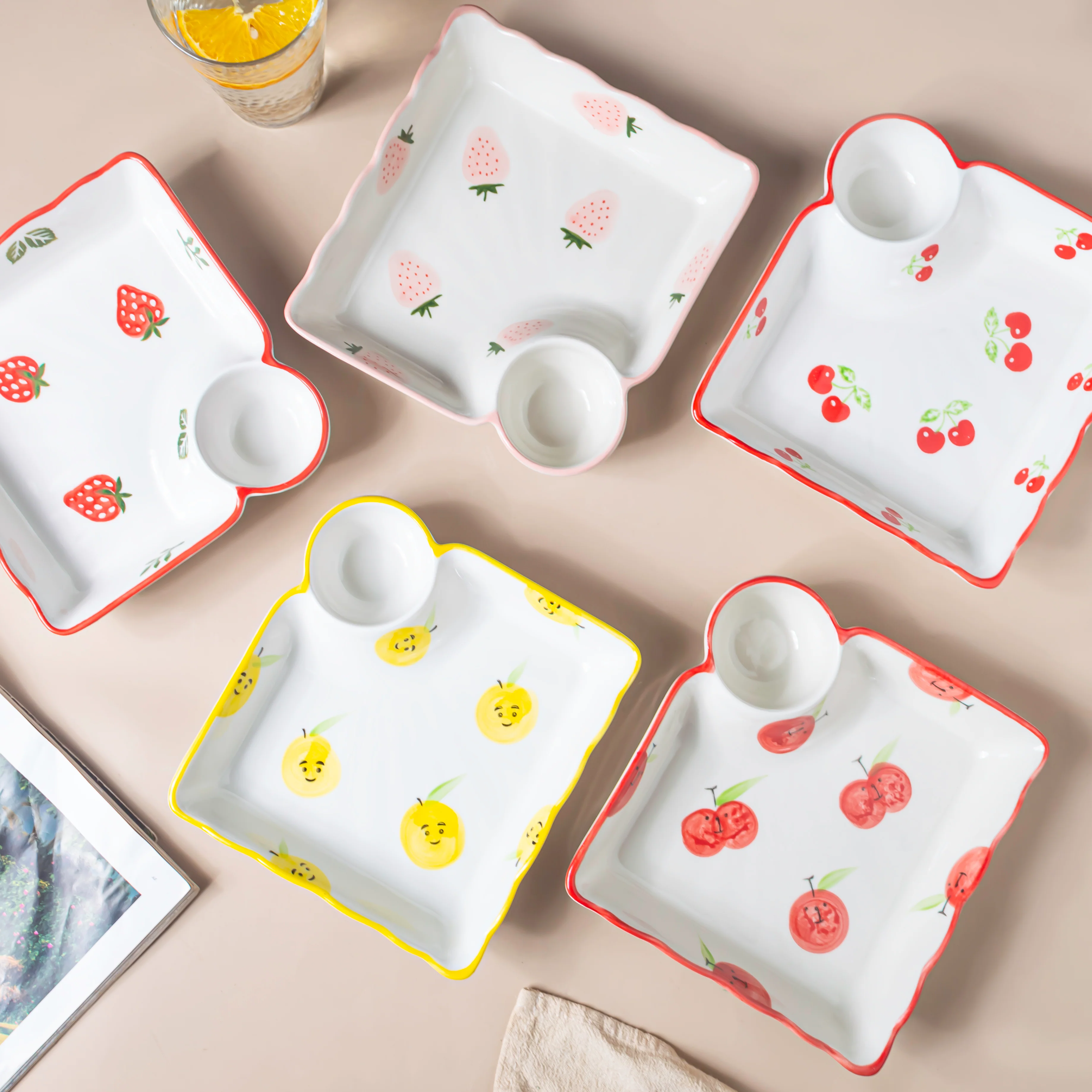 Berry Cute Strawberry Sectioned Plate Red - Image 11