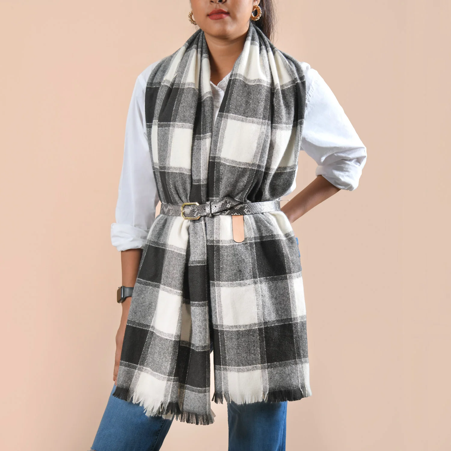 Black And White Plaid Scarf - Image 2