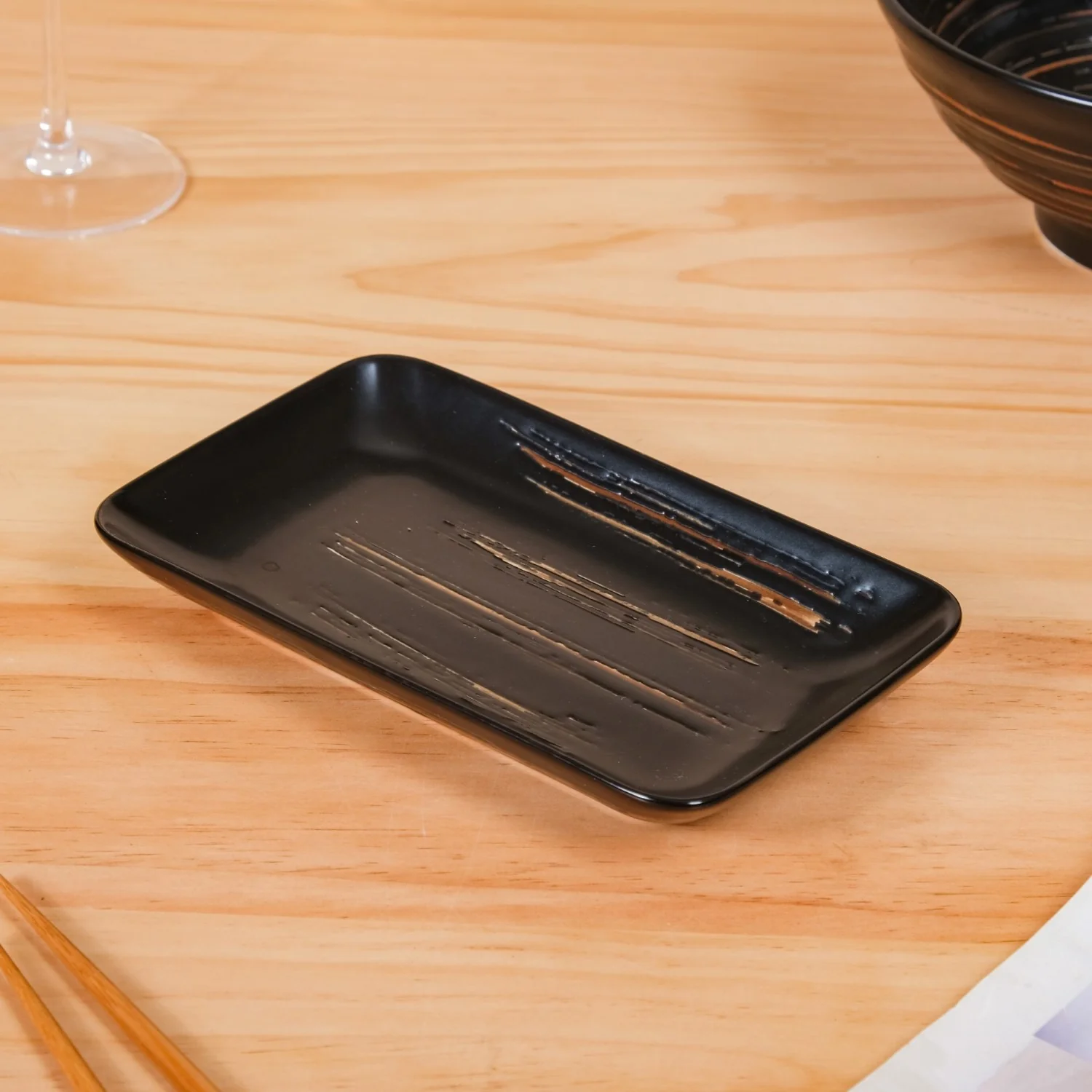 Black Exotic 22-Piece Ceramic Dinner Set For 6 - Image 16