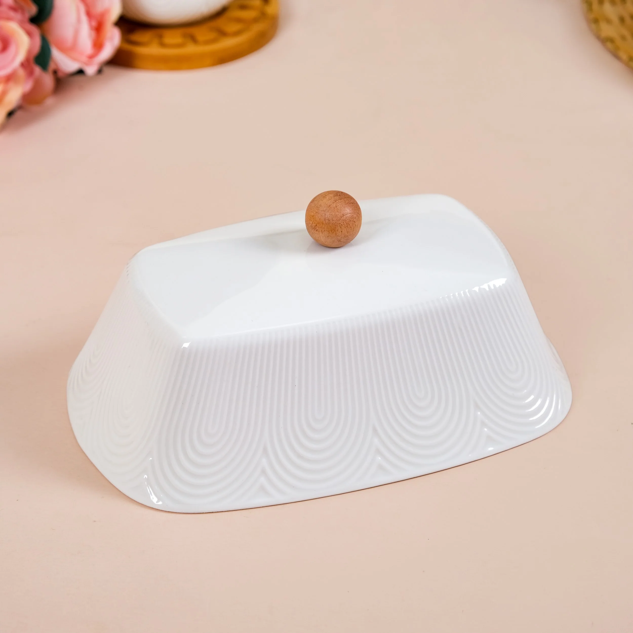 Blanca Rectangular Wooden Butter Dish With Ceramic Lid - Image 6