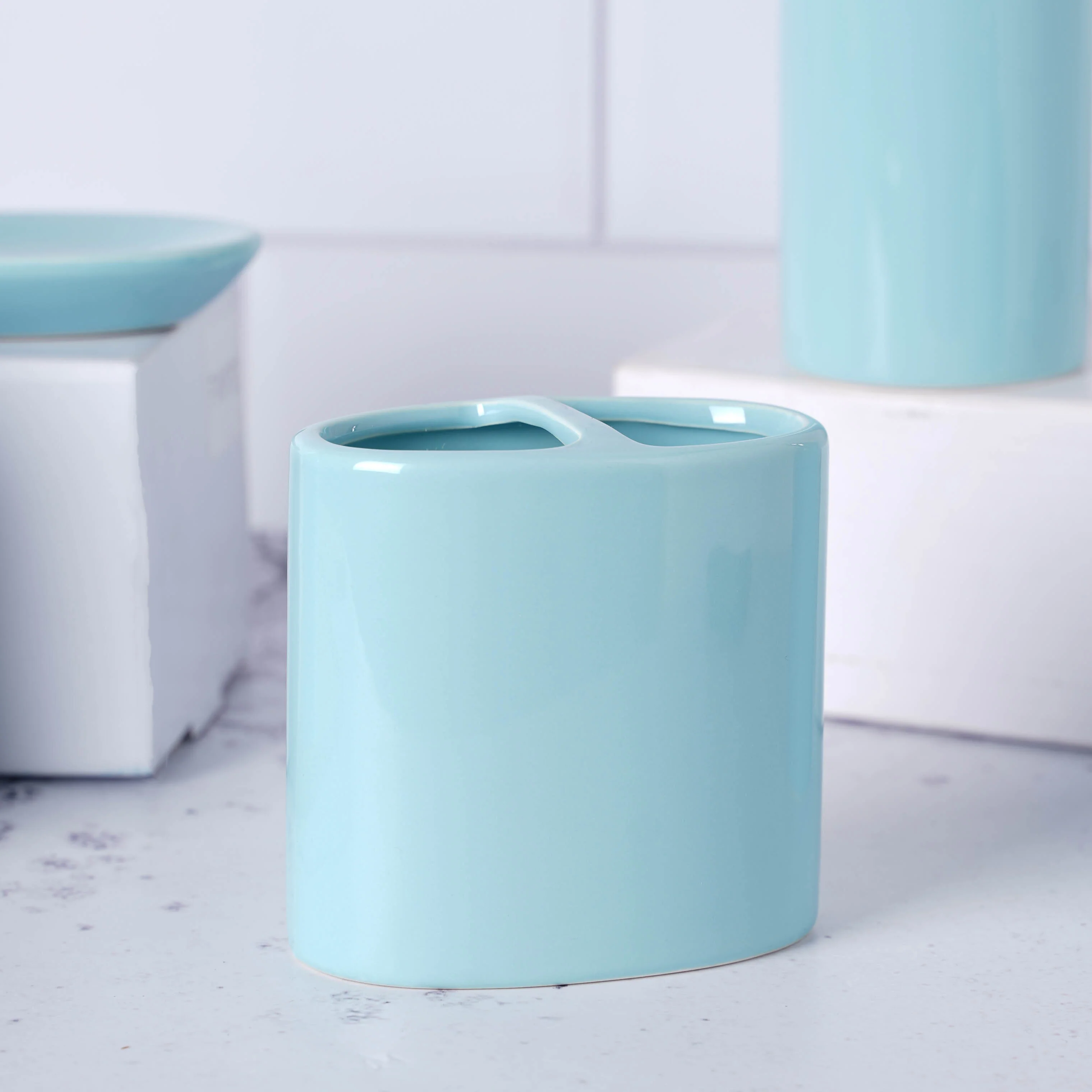 Blue Bathroom Set - Image 5