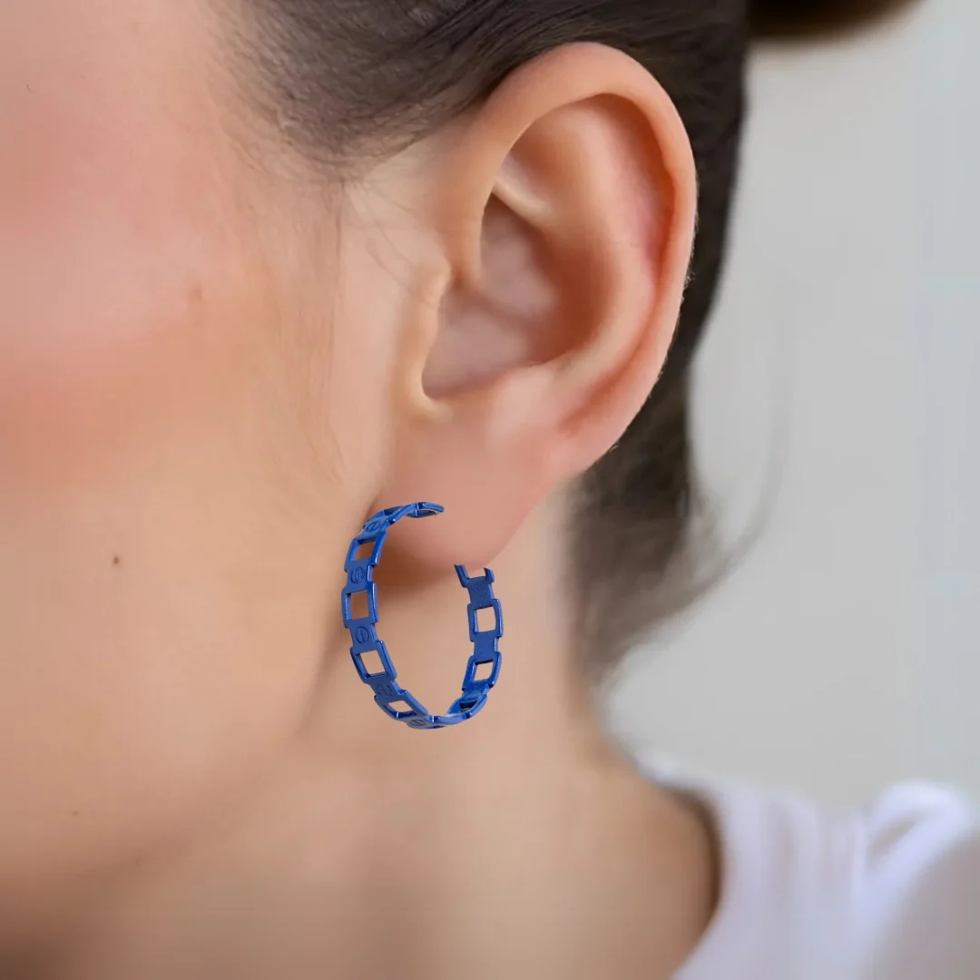 Blue Chain Link Design Hoops - Image 2