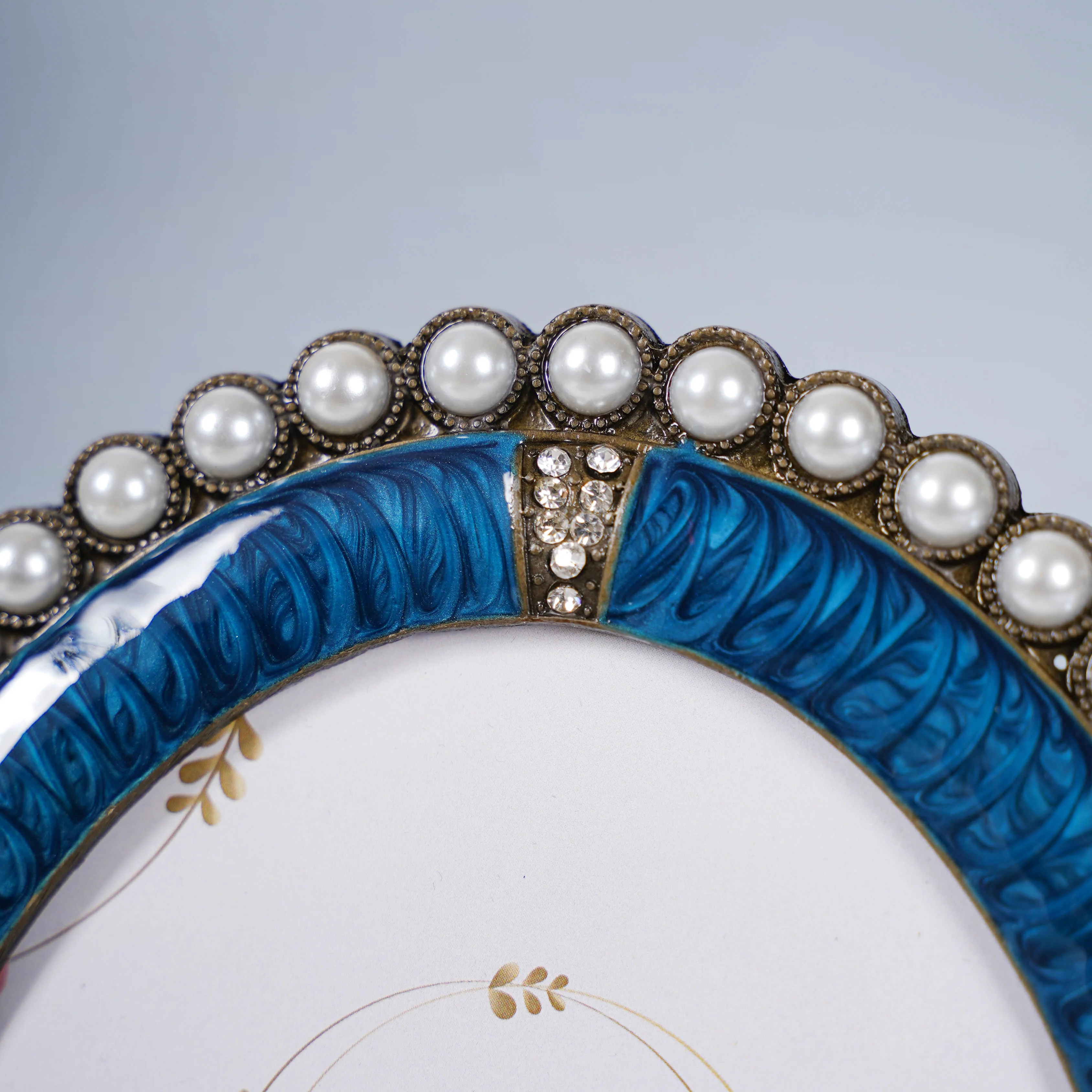 Blue Oval Photo Frame - Image 5