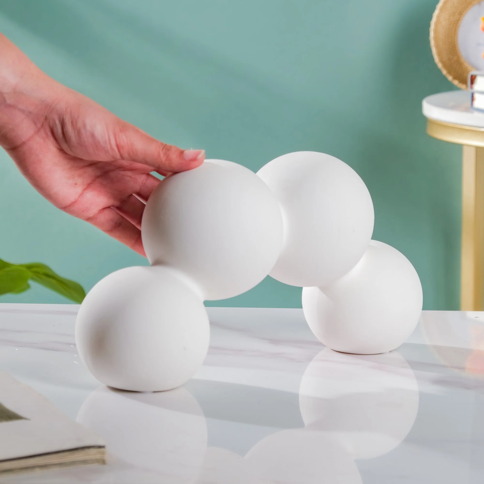 Bubble Loop Decor Object - Image 2