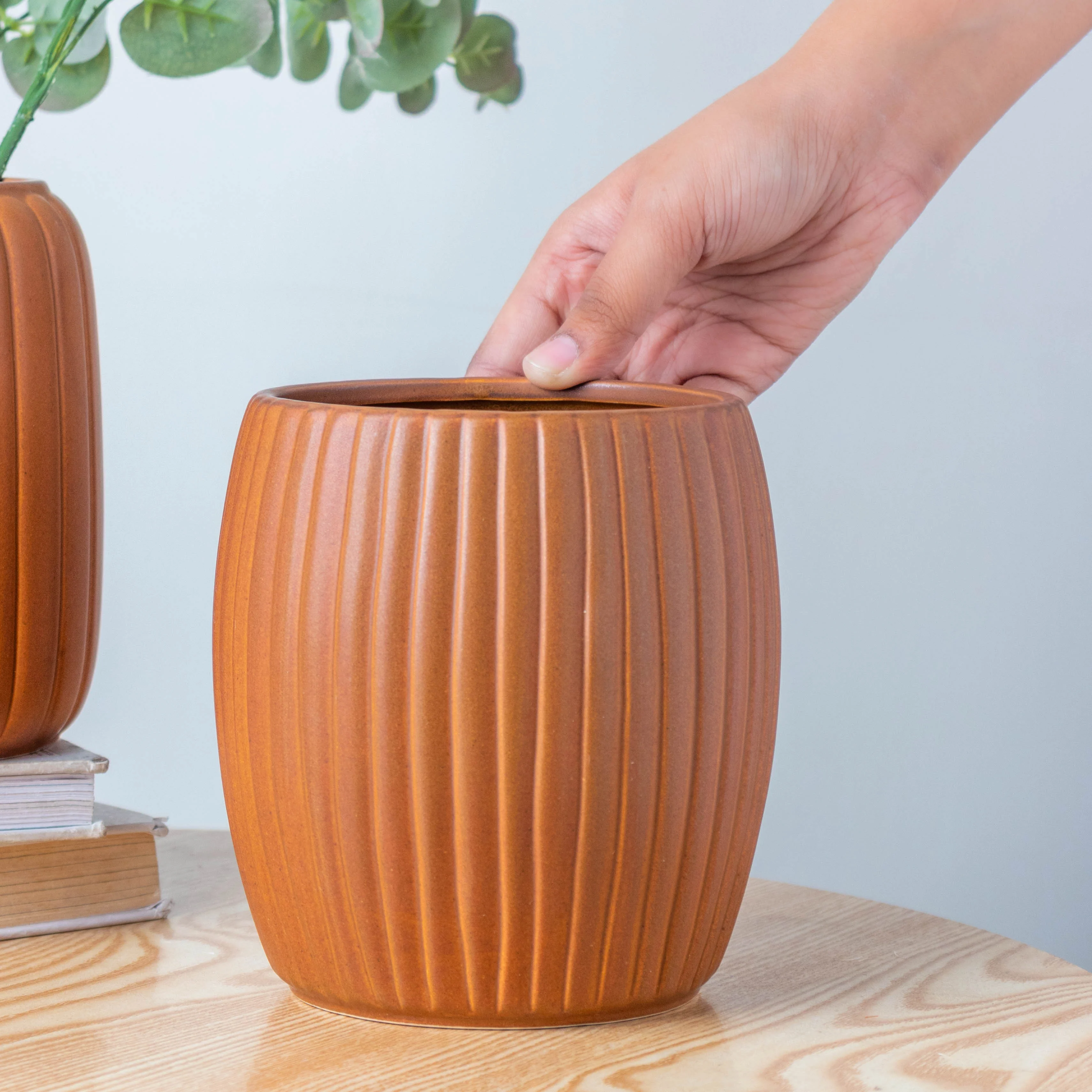 Caramel Brown Vase - Image 3