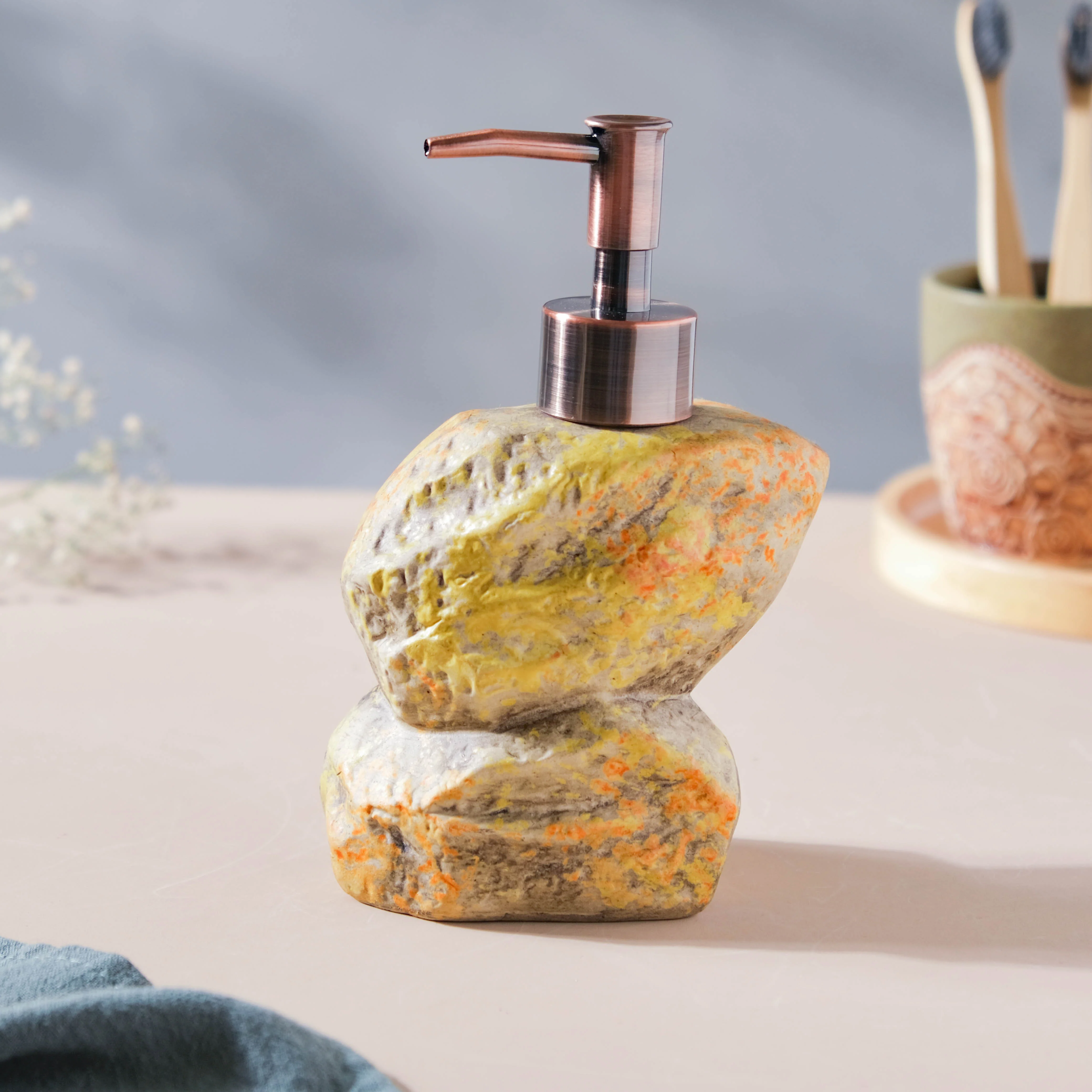 Carnelia Stone Ceramic Dispenser With Nozzle 400ml - Image 6