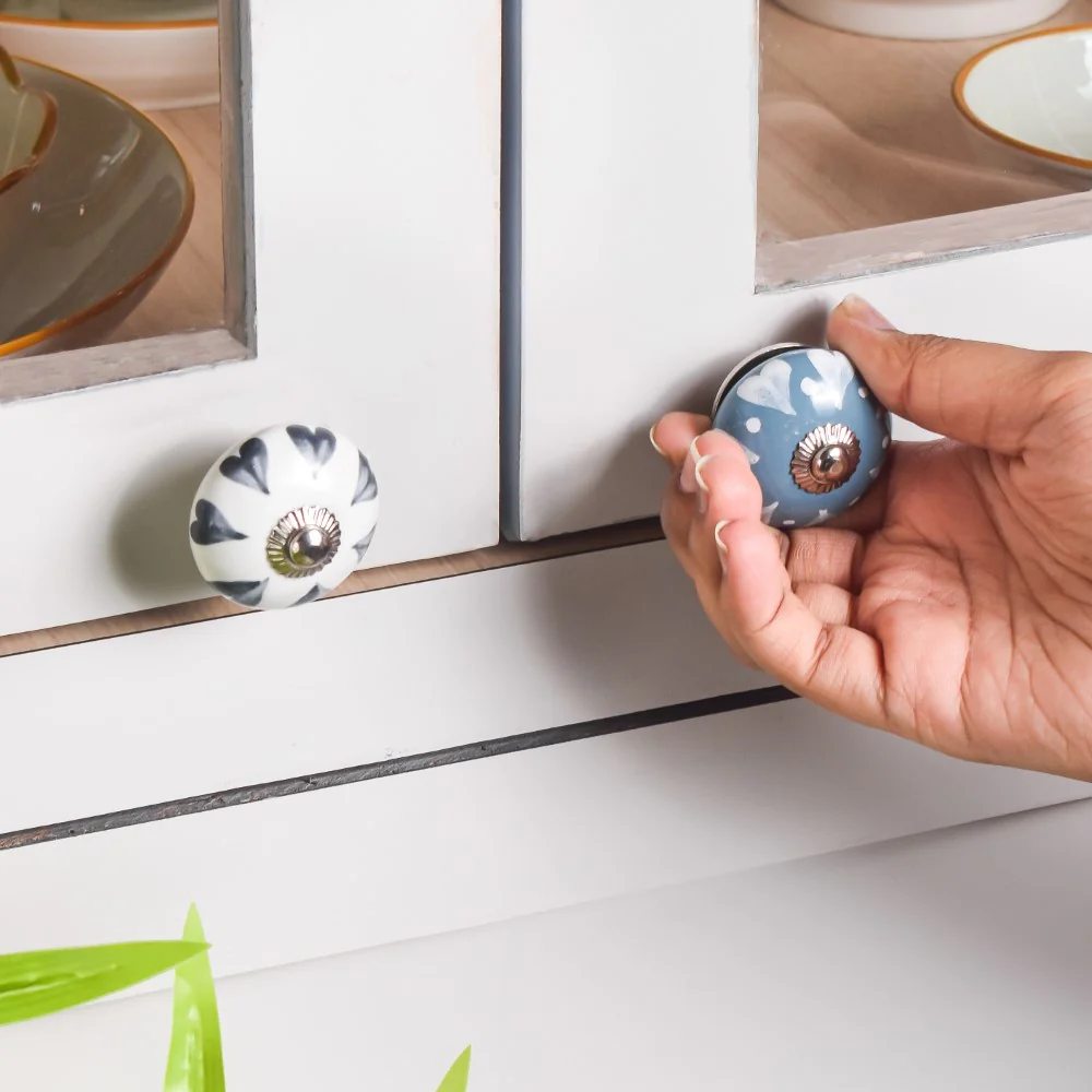 Ceramic Floral Hand Painted Door Knobs Set Of 8 - Image 2