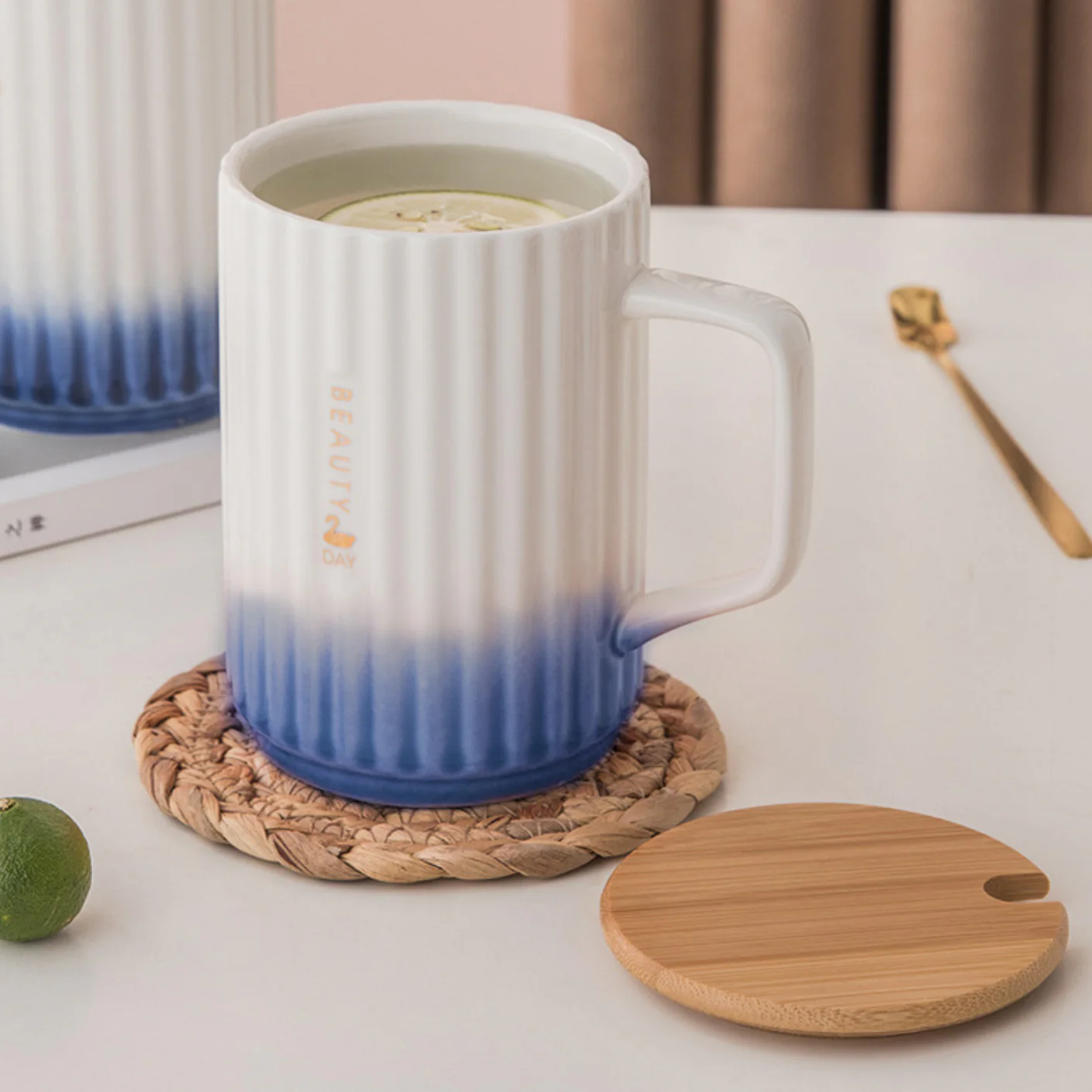 Ceramic Mug with Lid and Spoon - Image 9