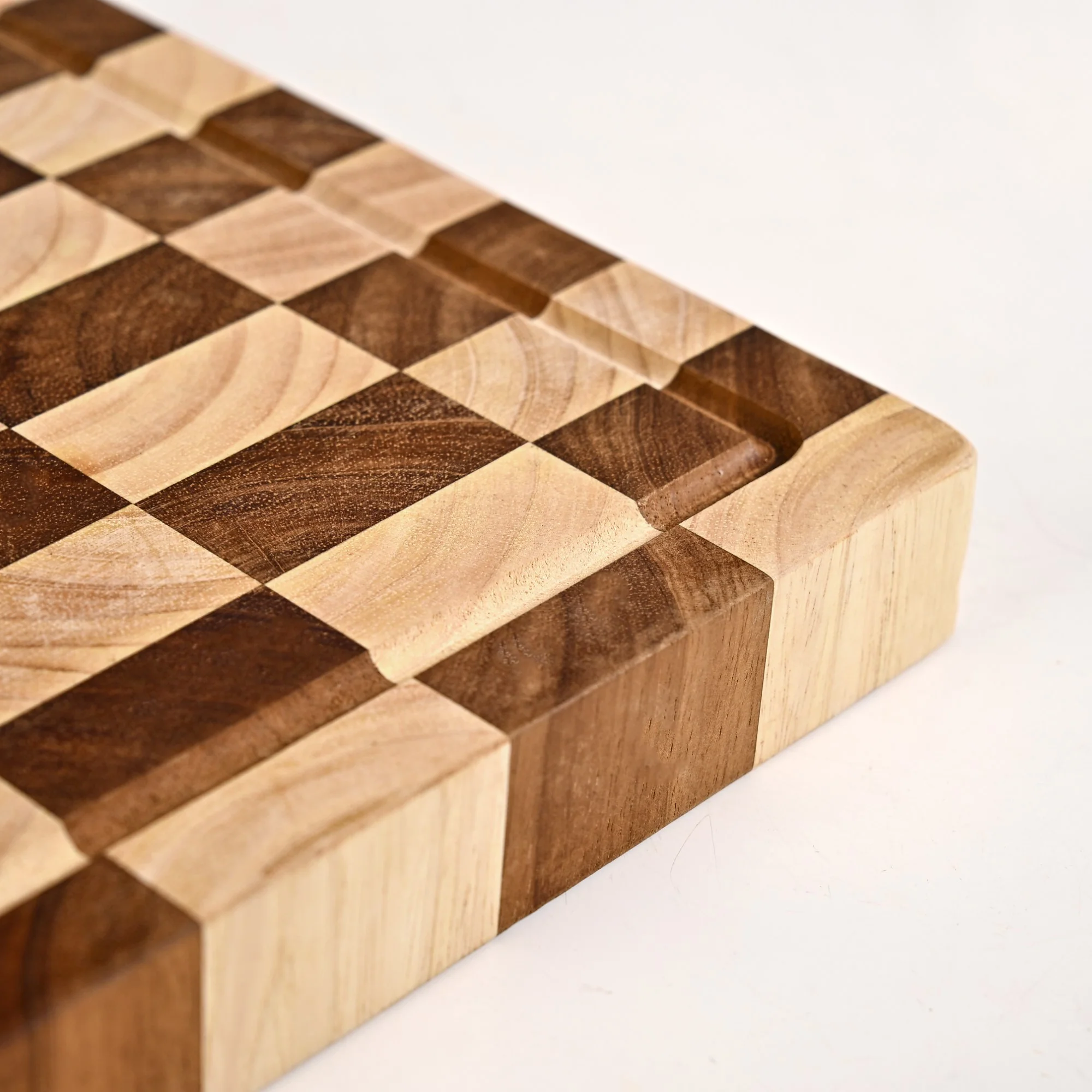 Checkered Wooden Thick Chopping Board - Image 7