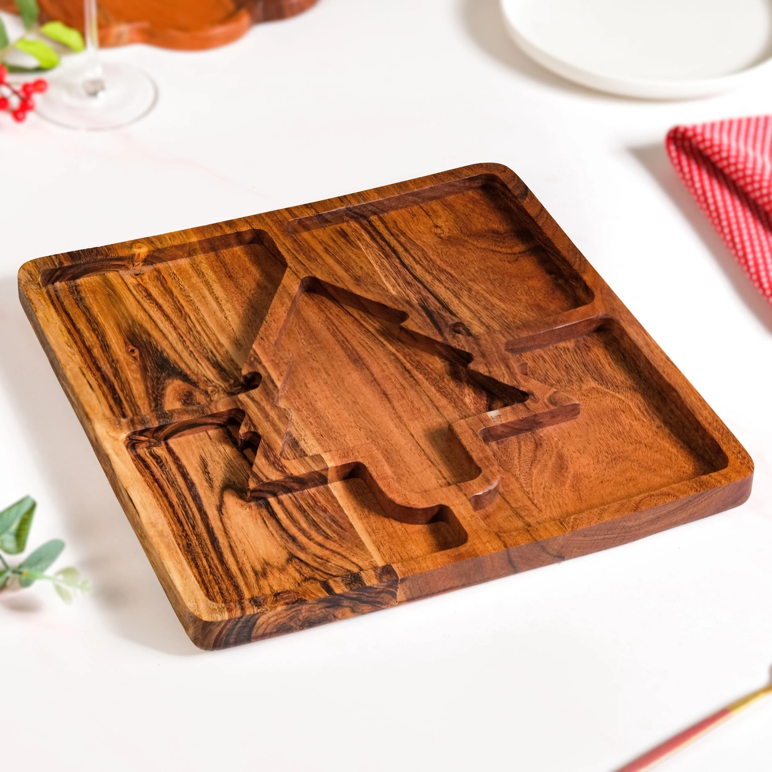 Christmas Tree Acacia Wood Serving Platter 30x30cm - Image 2