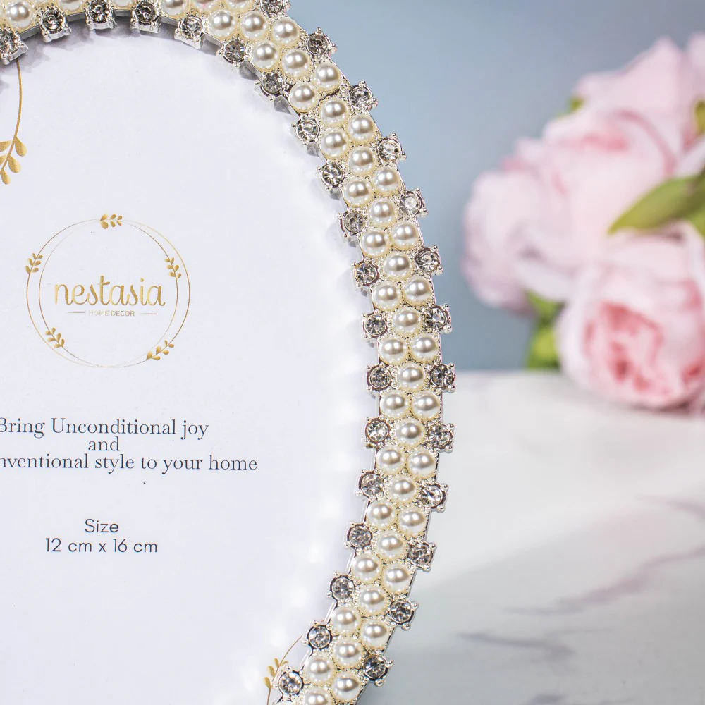Circle of Pearl Photo Frame - Image 5