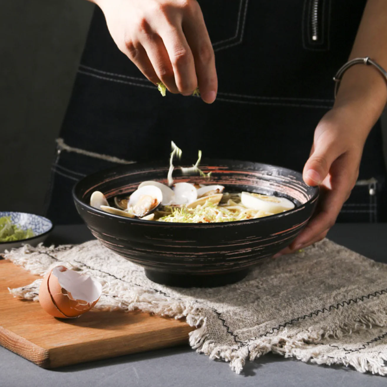 Classic Serving Bowl - Image 2