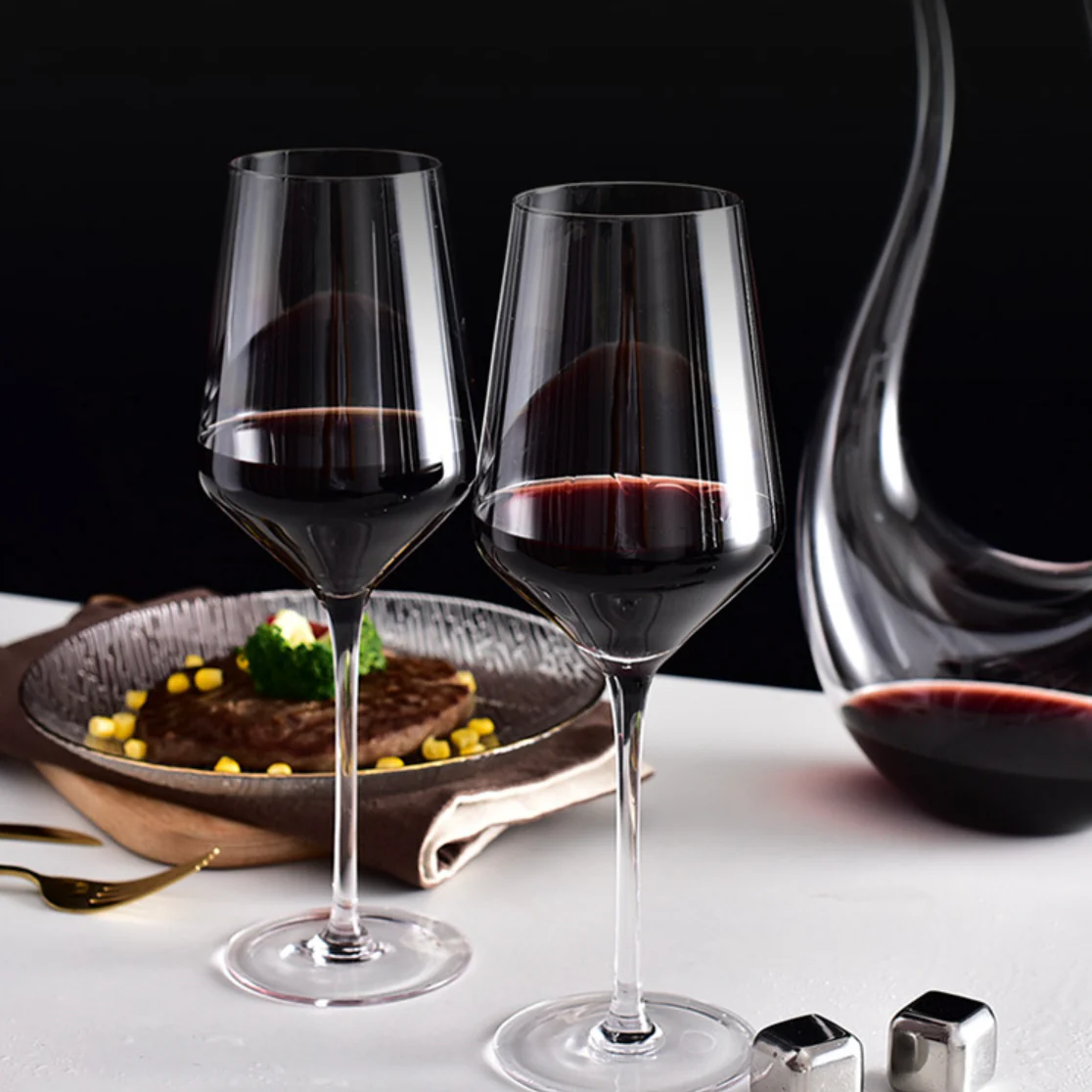 Classic Wine Glass Set of 4 - Image 8