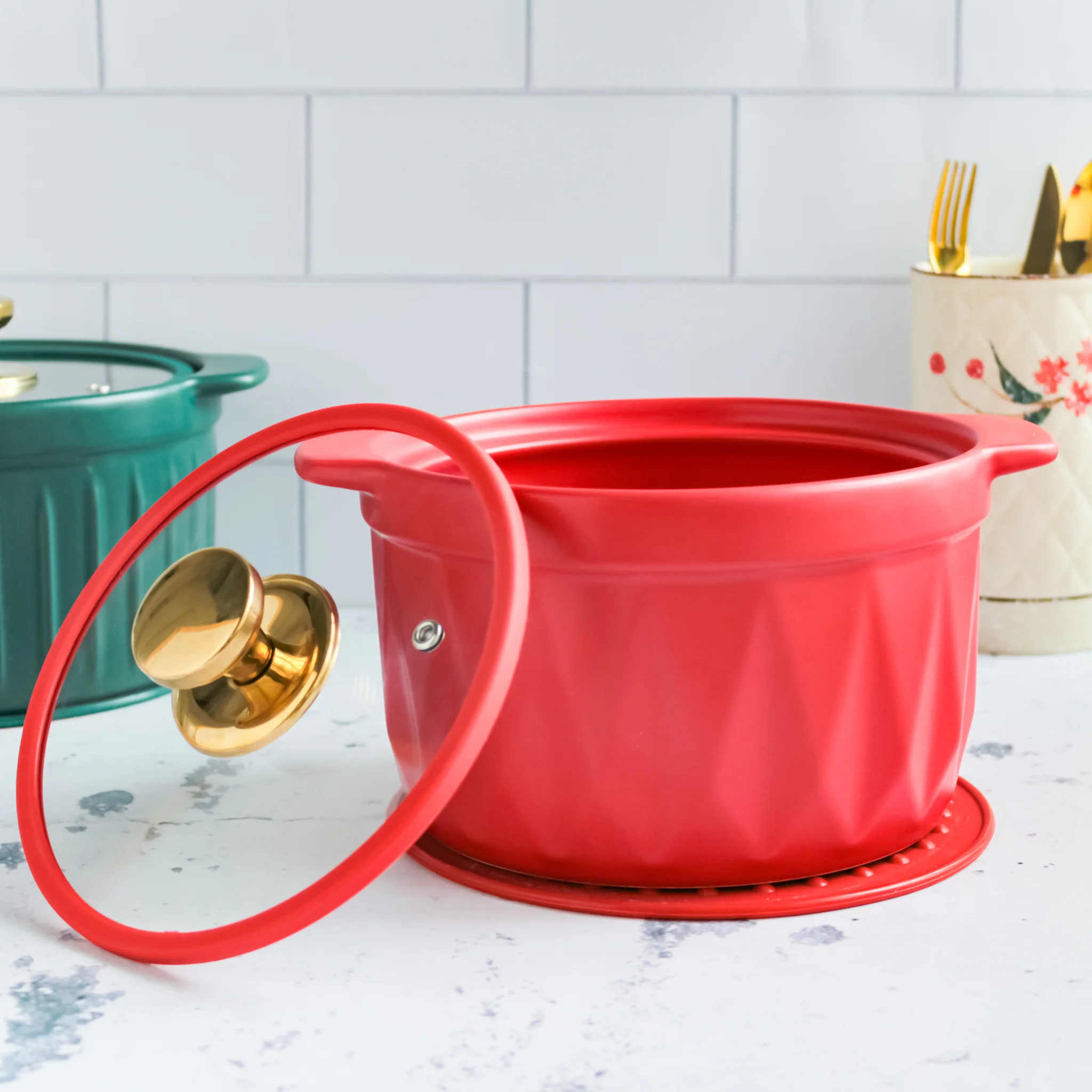 Cooking Pot with Lid - Image 5
