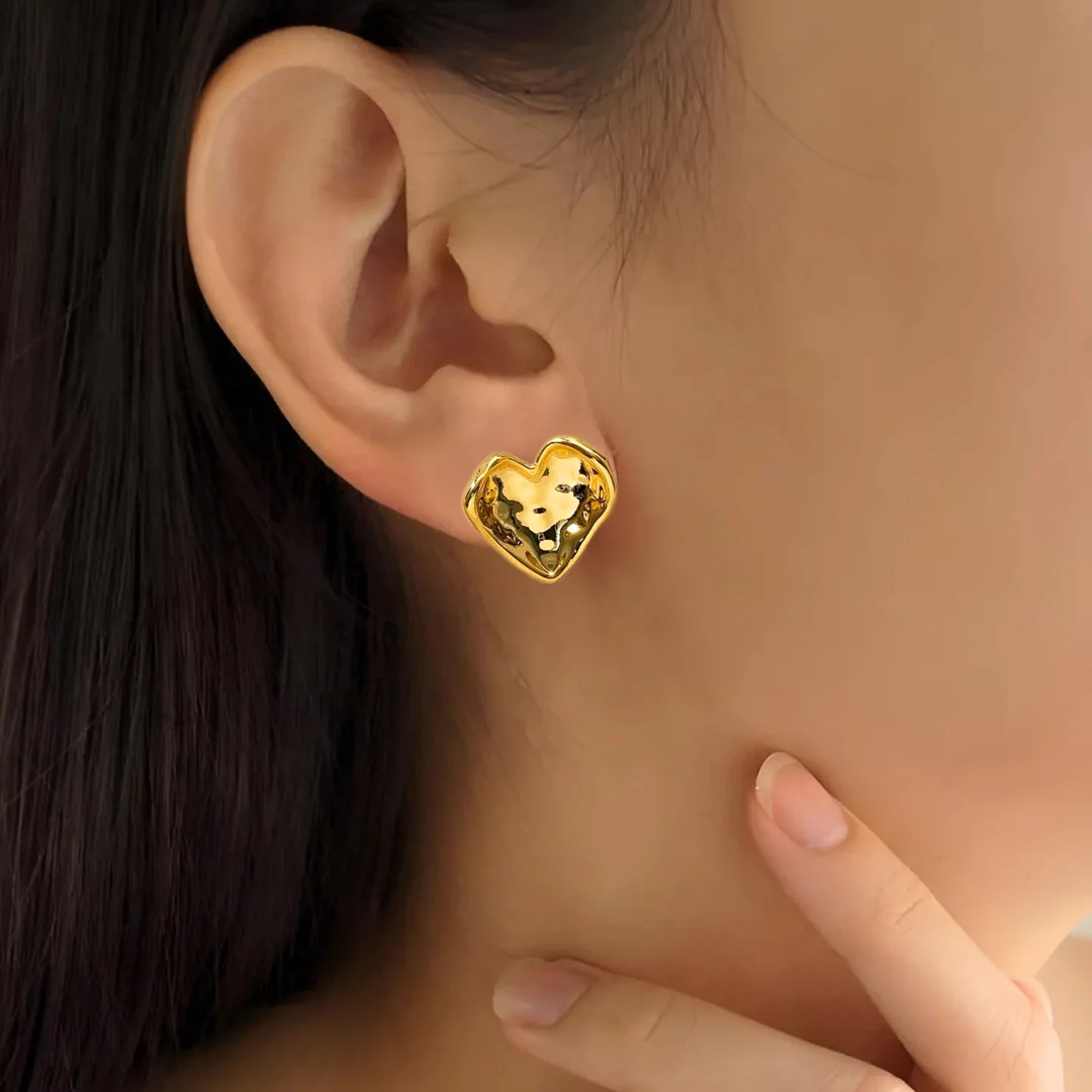 Crinkled Gold Heart Earrings - Image 2