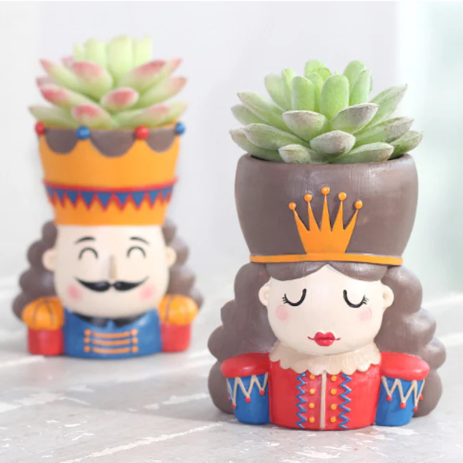 Crown Head Planters - Image 3