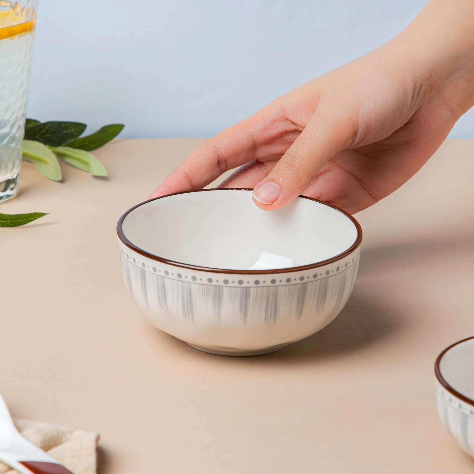 Dainty Patterned Dessert Bowl 250 ml - Image 2