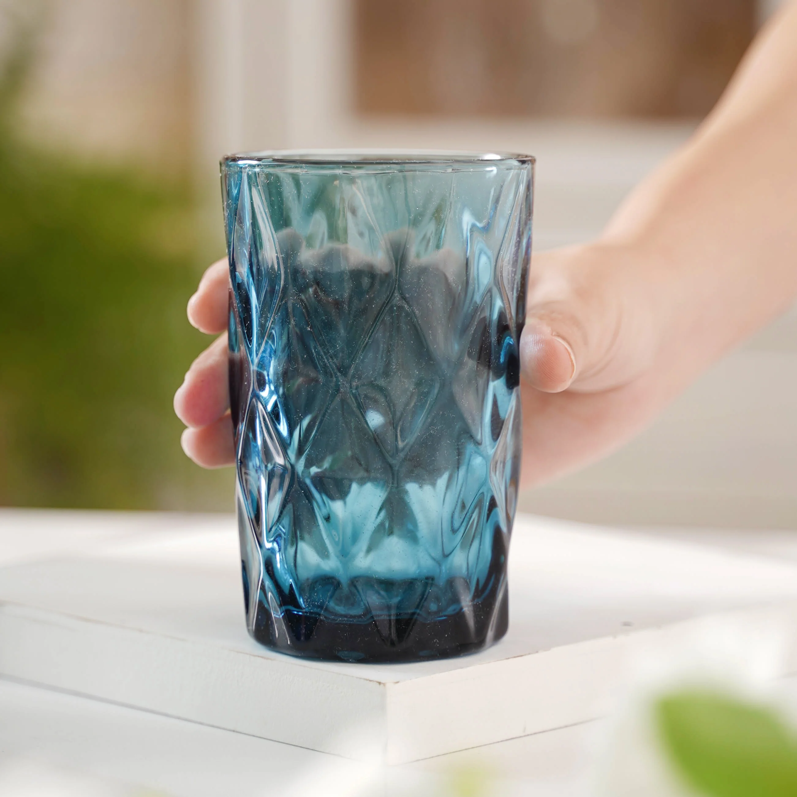 Diamond Design Glass Set of 4 - Image 2