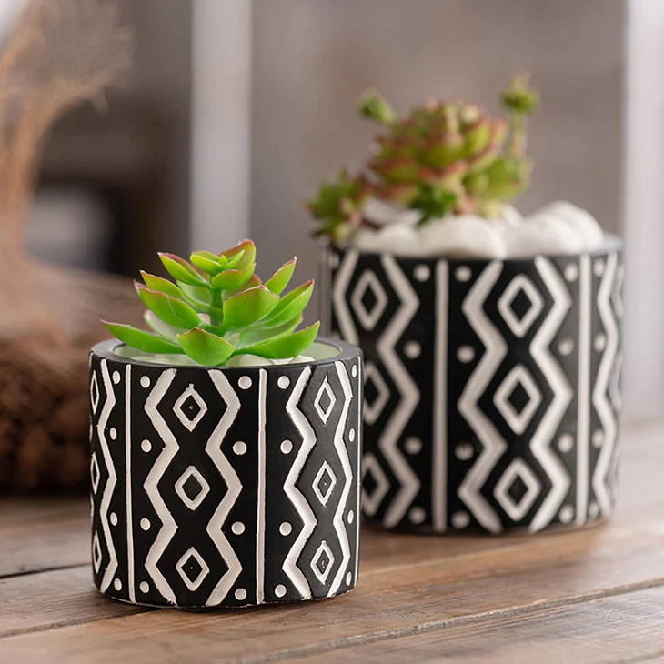 Diamond Zigzag Planter Large - Image 5