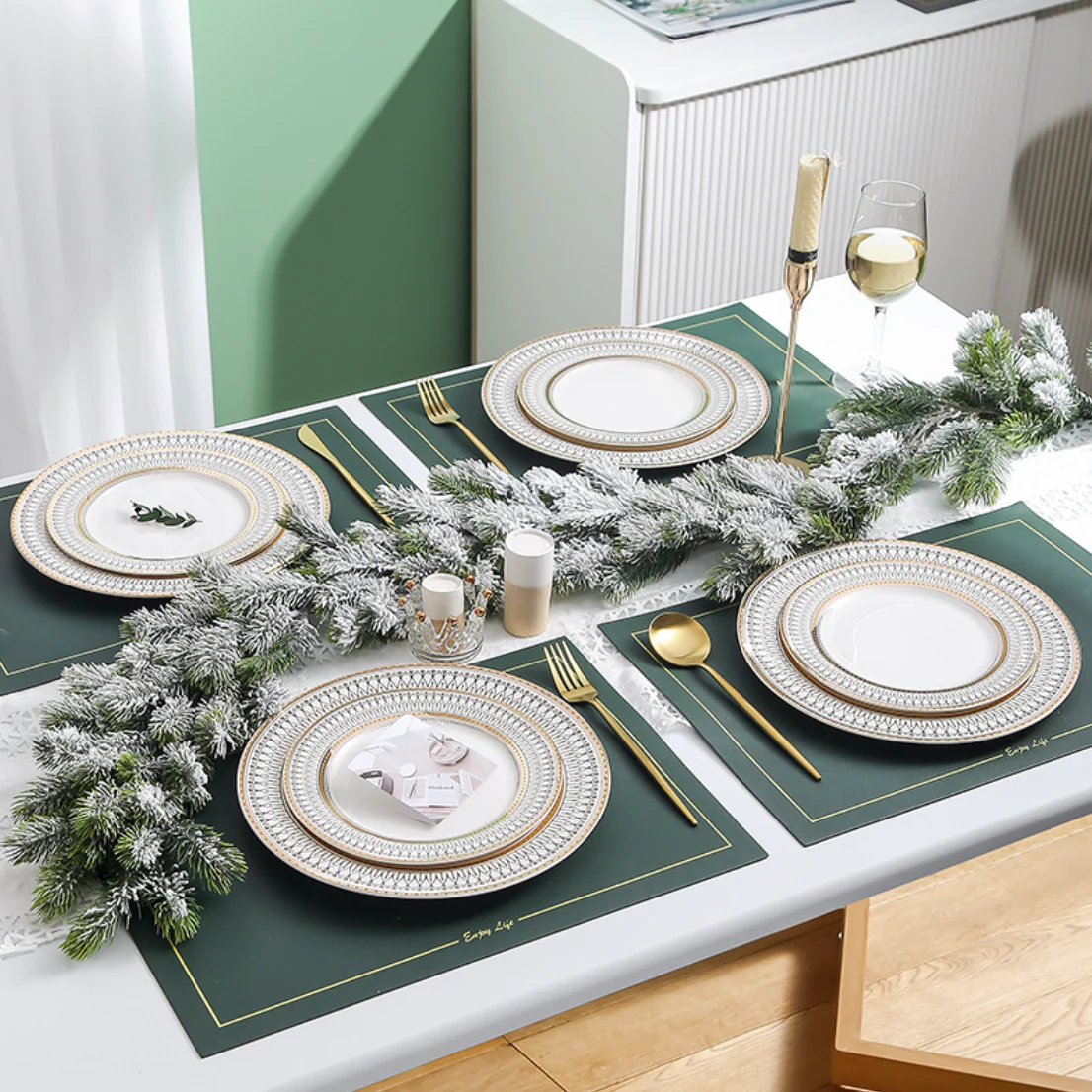 Gold Detailed Glam Dessert Plate - Image 8