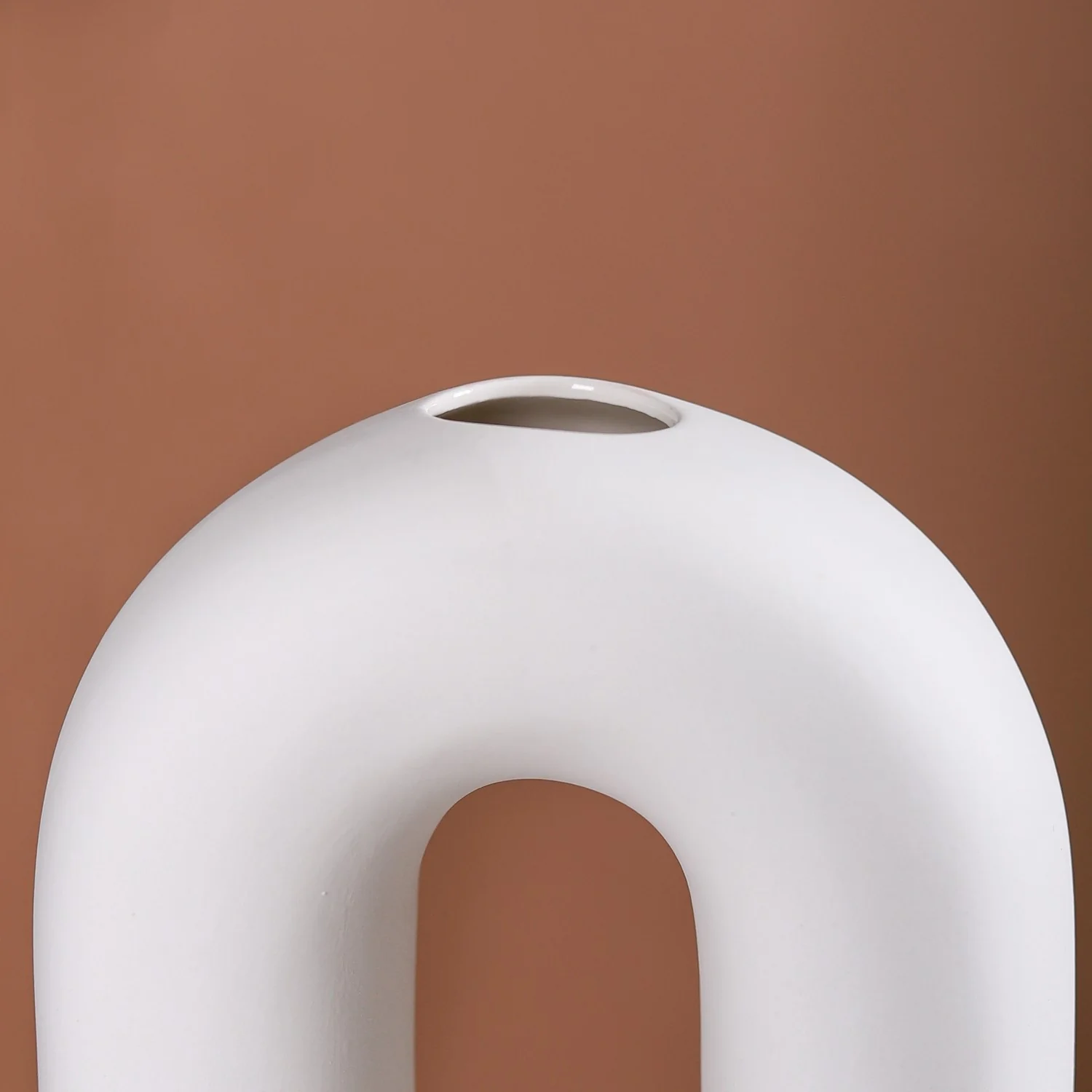 Donut Oval Ceramic Vase White - Image 8