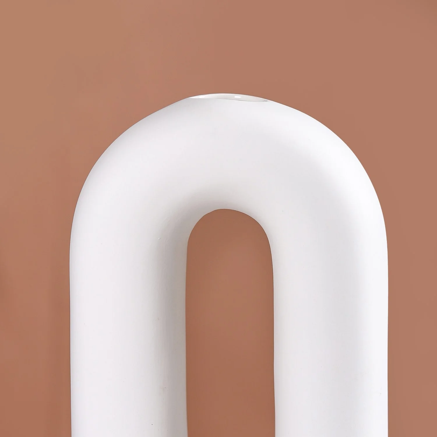Donut Oval Ceramic Vase White - Image 9