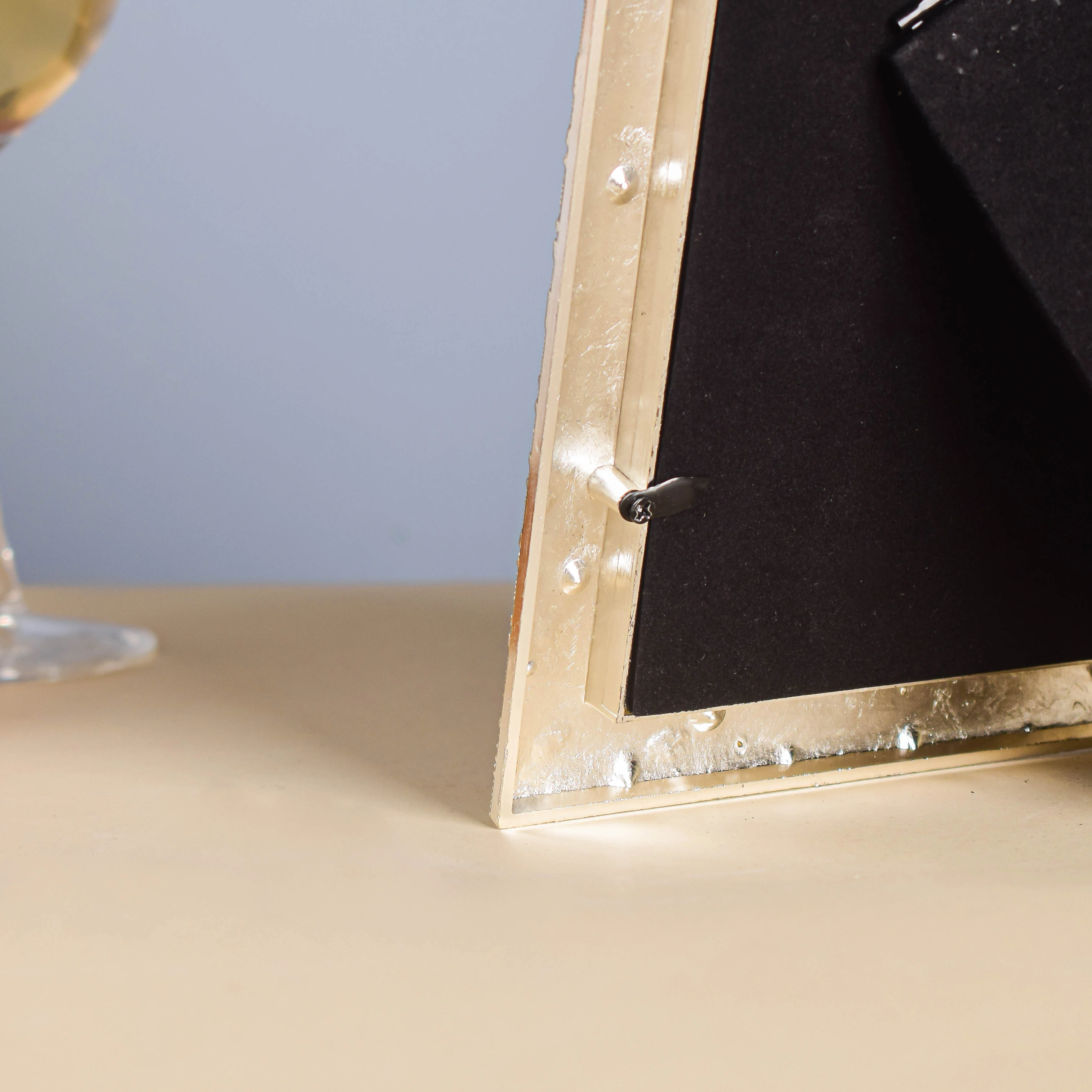 Elegant White Photo Frame - Image 5