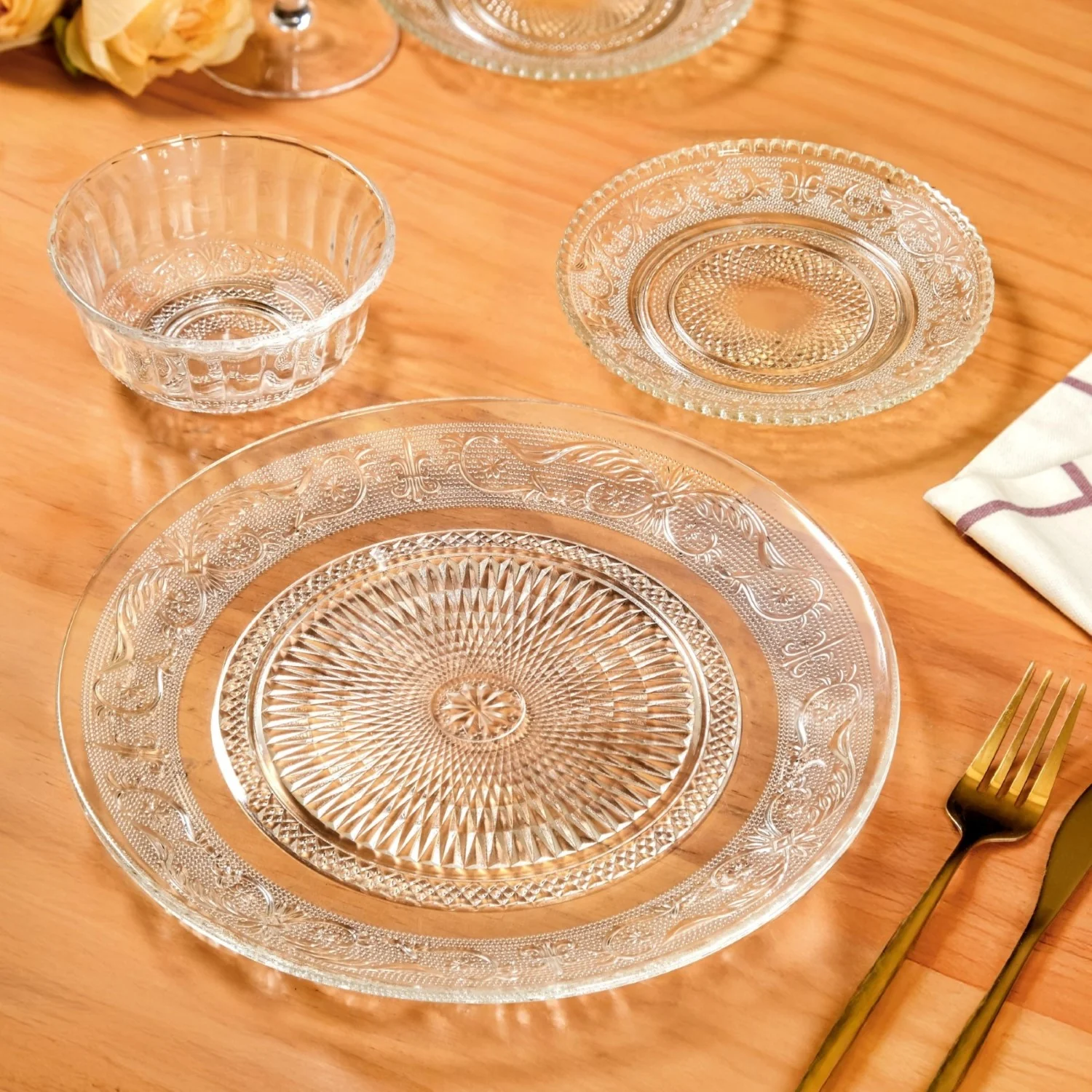 Embossed Dinner Plate Set Of 6 25cm - Image 9
