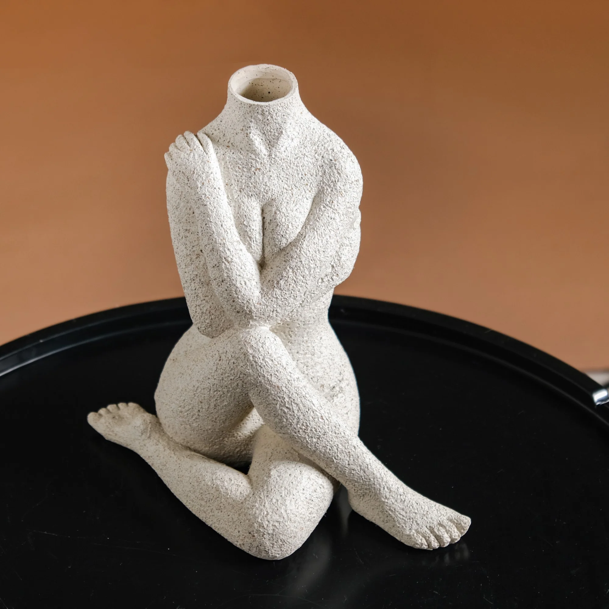 Embrace Vase Showpiece - Image 5