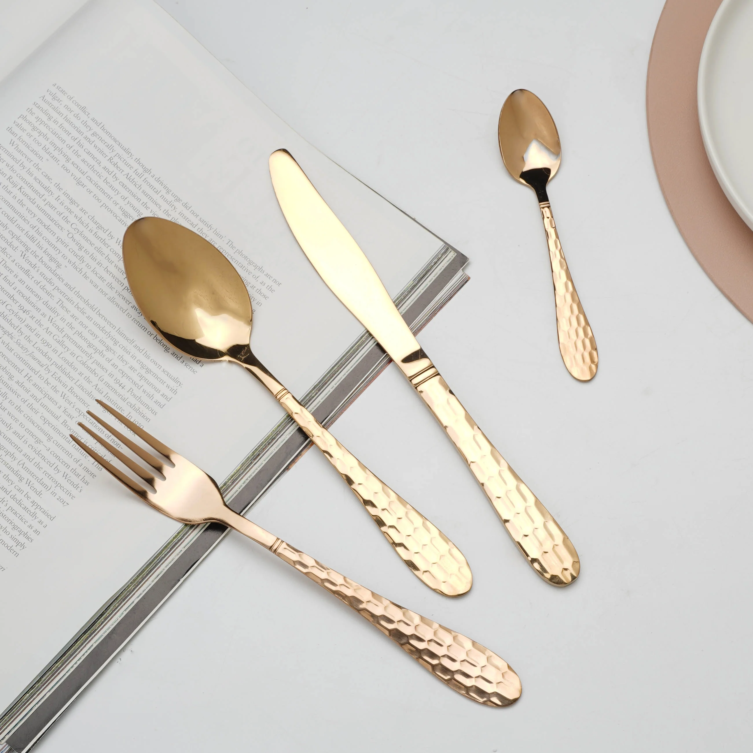 Flatware Set - Image 13