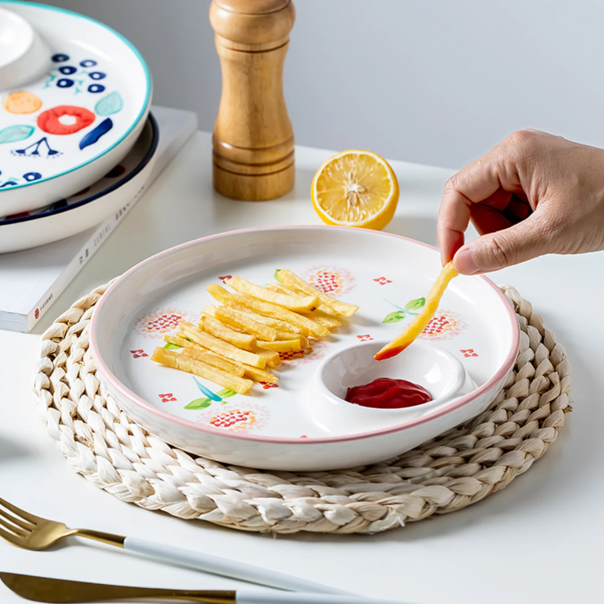 Floral Dumpling Plate - Image 10